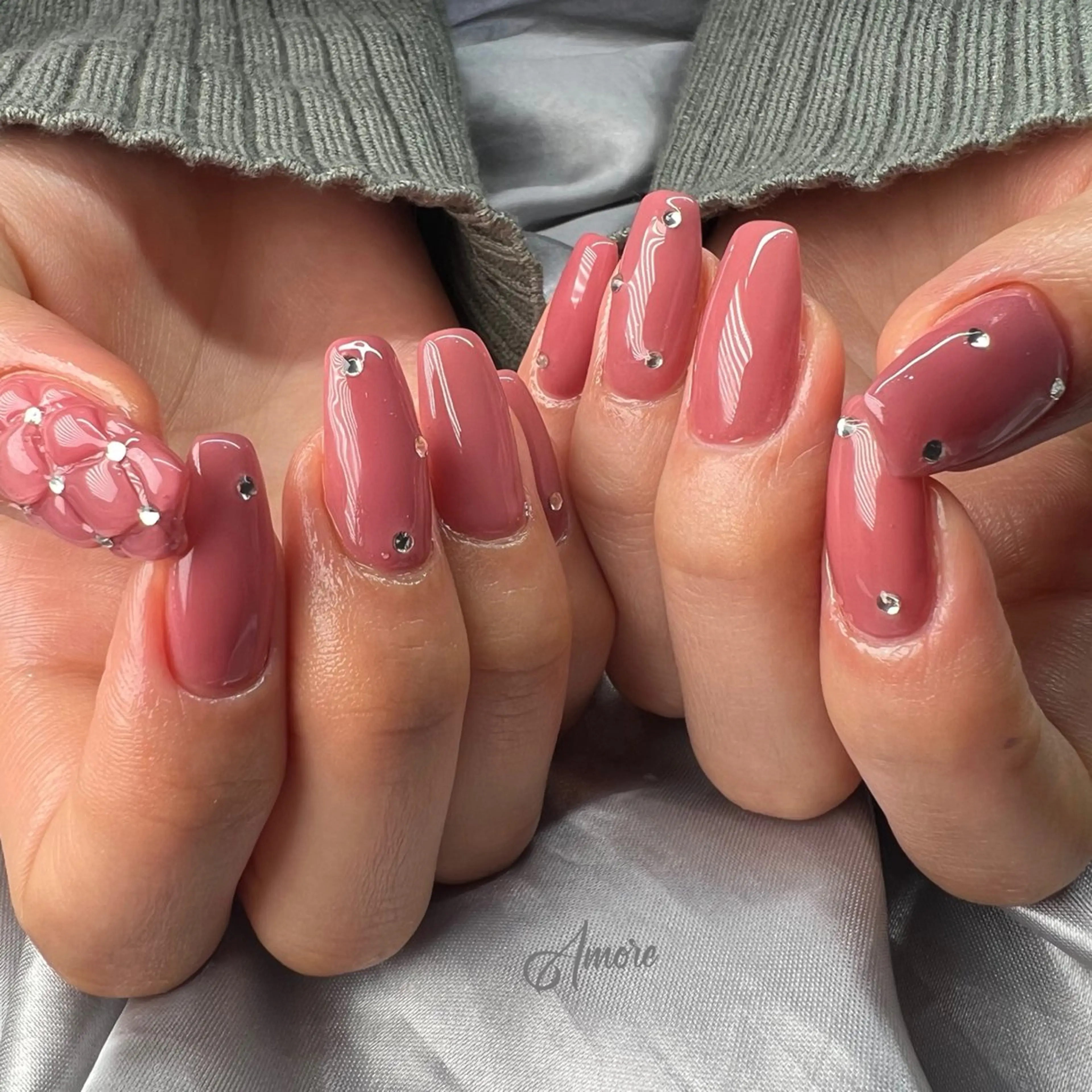 ネイル ジェルネイル キラキラネイル 韓国ネイル パラジェル 冬ネイル You kyehwaのネイルデザイン