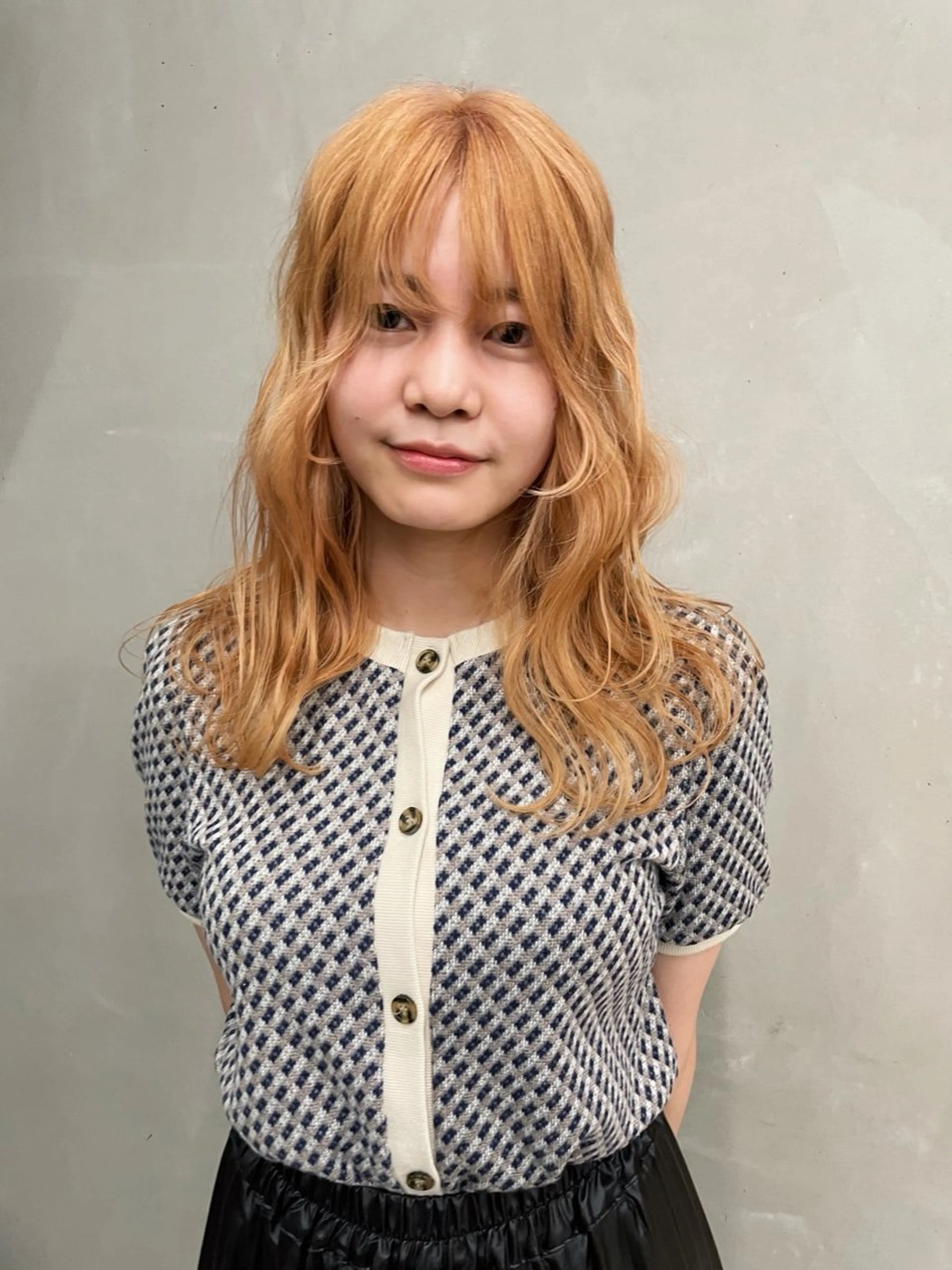 ミディアム カラー ハイトーンカラー カット ヘアカラー トリートメント ヘアセット センスをお届けします 大谷将生infpのヘアスタイル