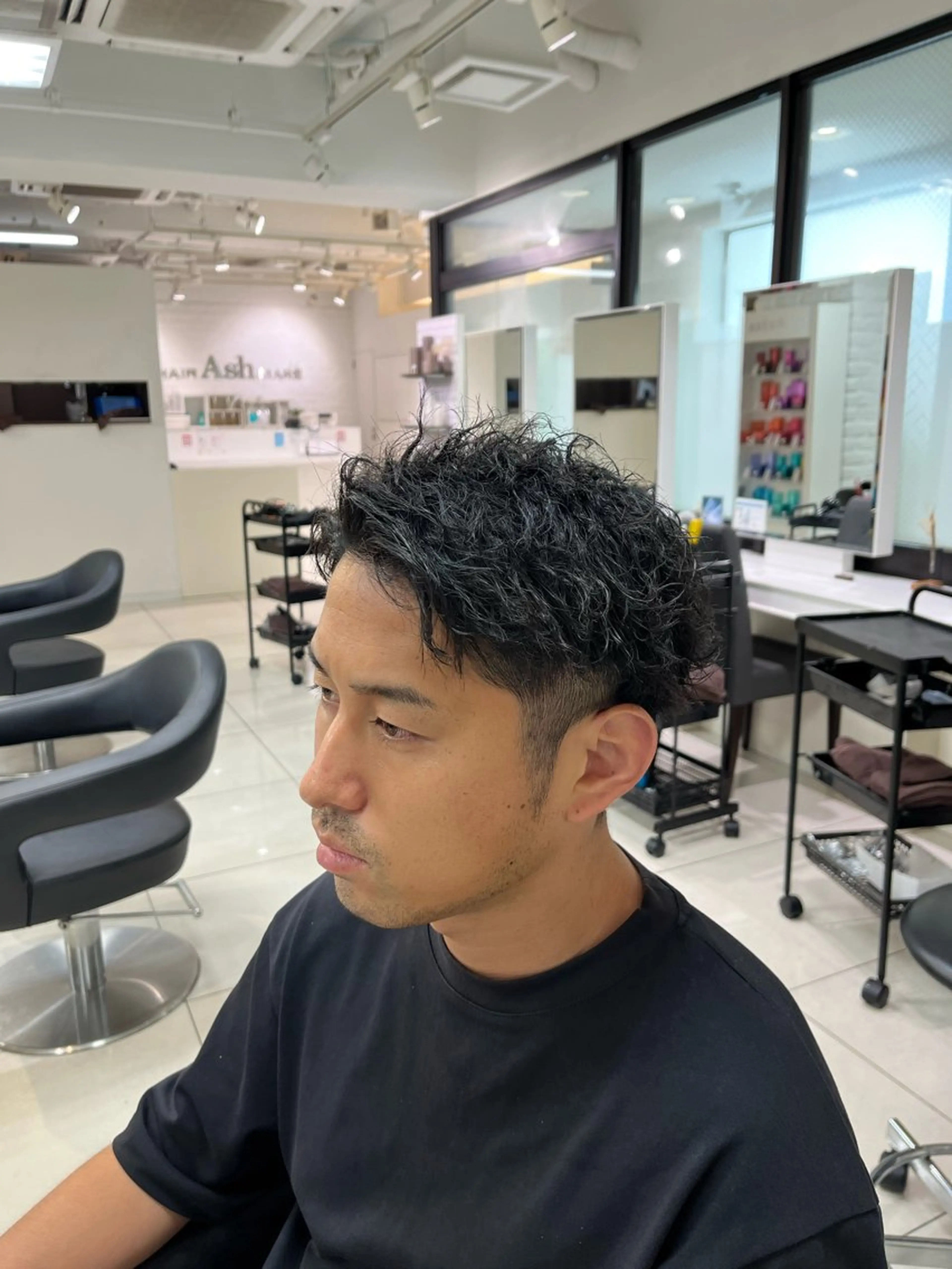 ショート パーマ メンズ メンズパーマ メンズツイストパーマ ツイストパーマ メンズパーマ職人 パーマ🔥ritaのヘアスタイル