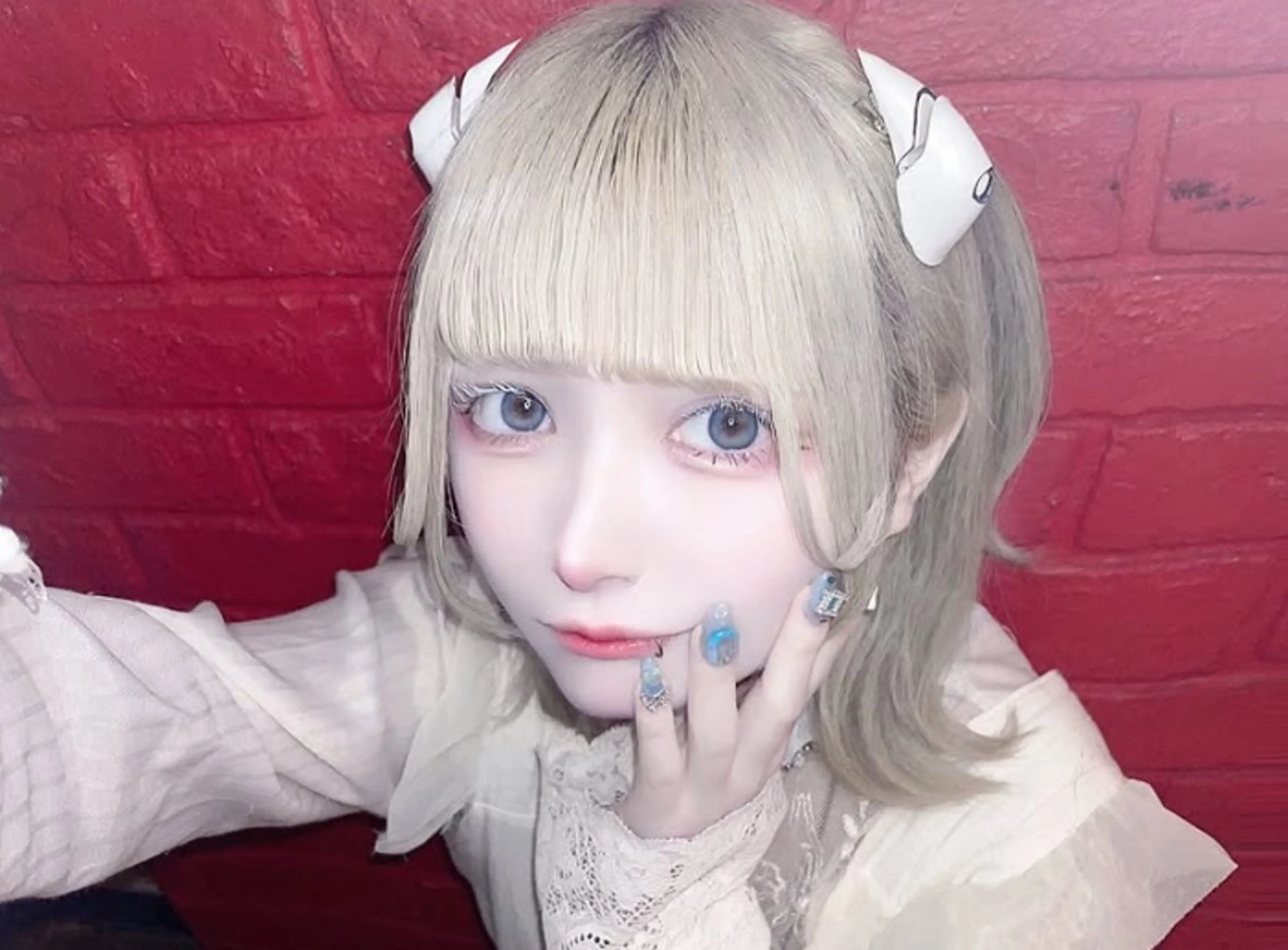 ブリーチ＋カラー＋トリートメントの写真