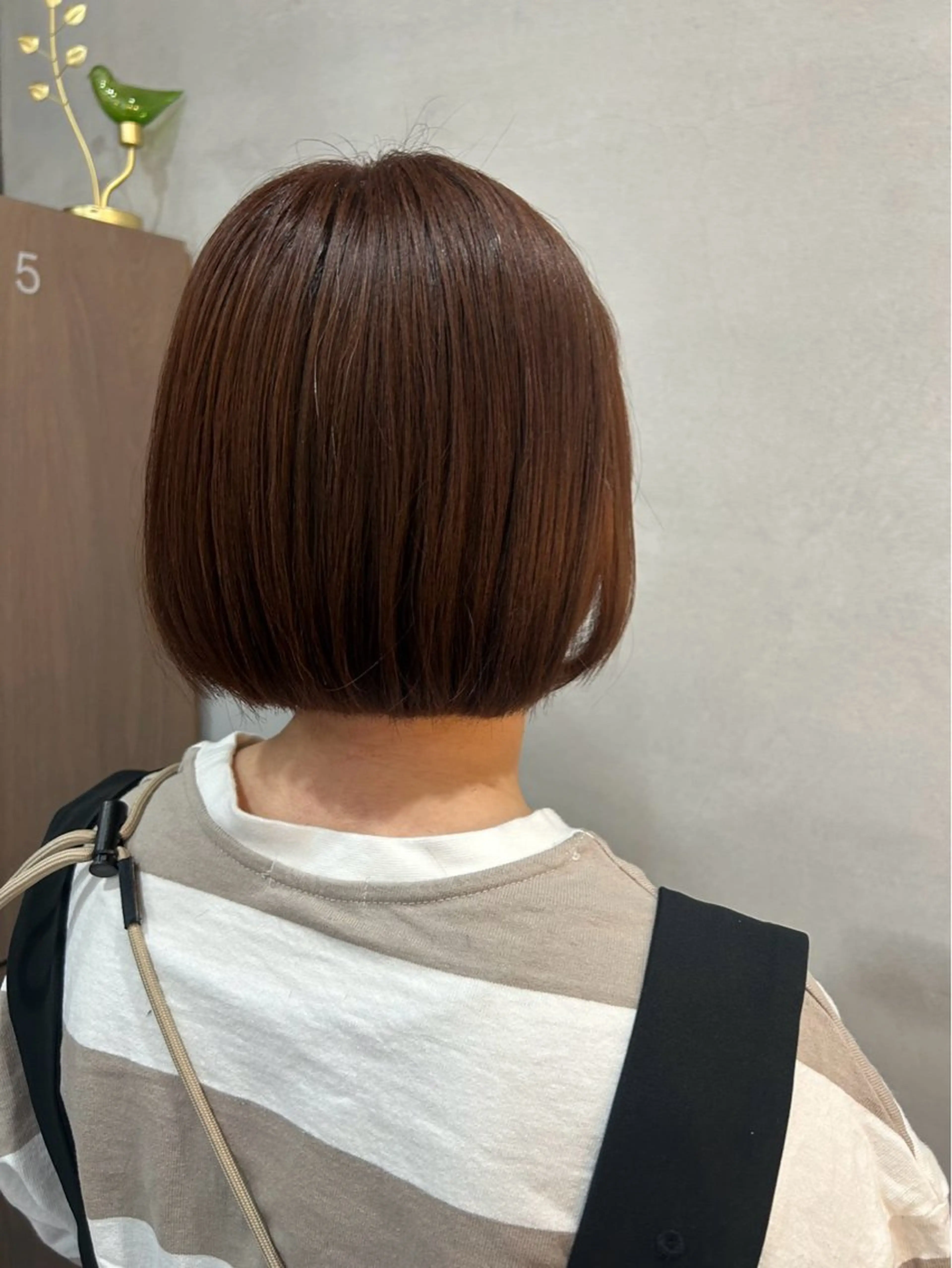 ショート カラー ルプラボウ りく/艶カラーのヘアスタイル