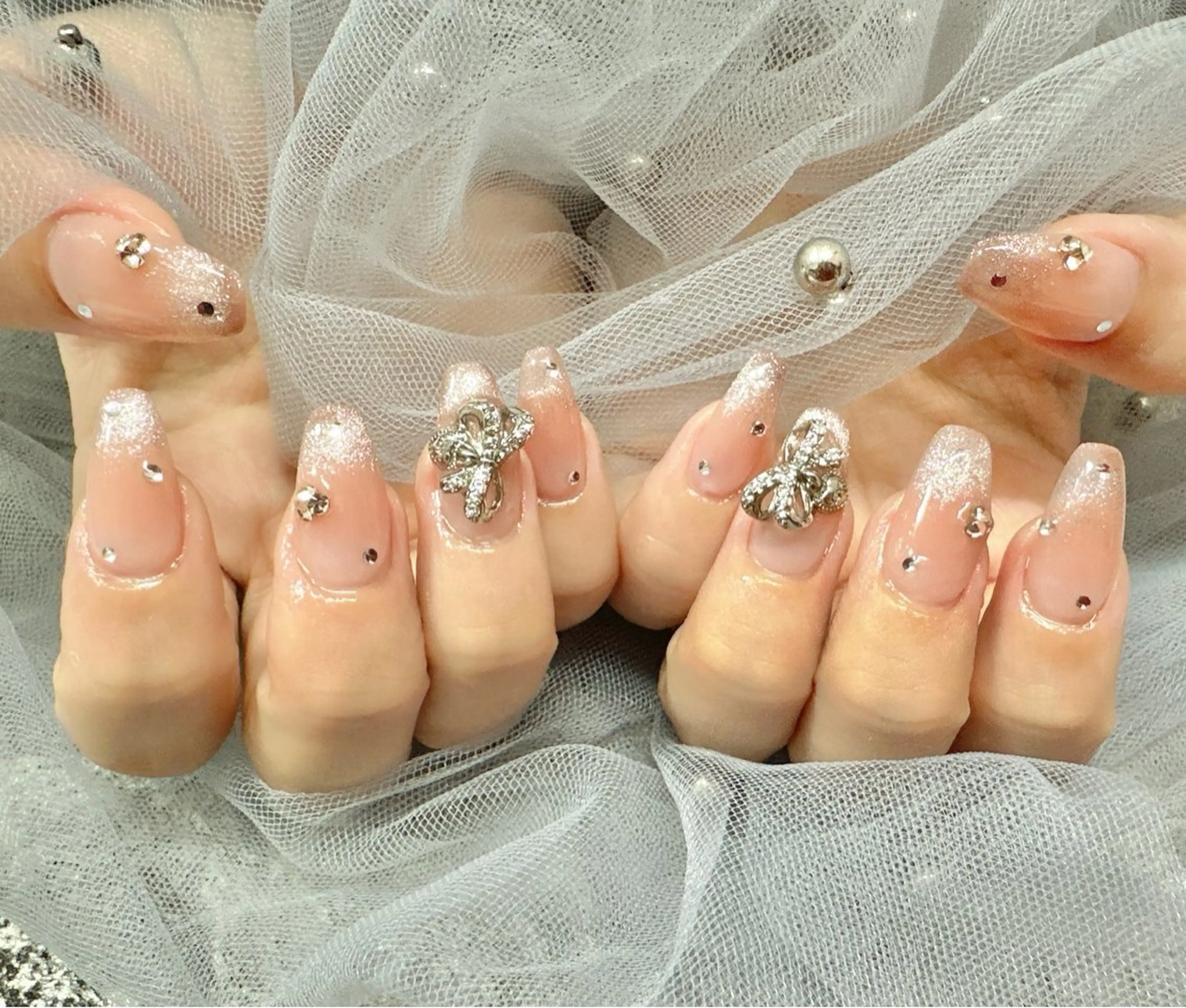 ネイル Luna K.のネイルデザイン