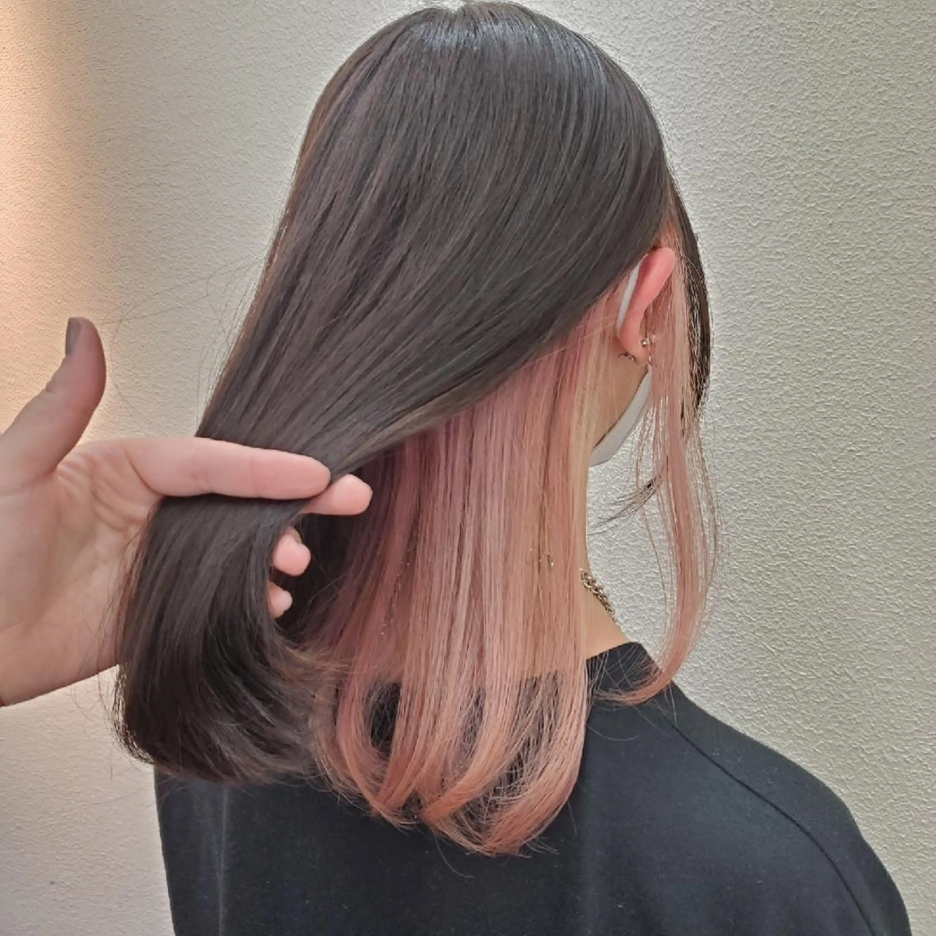 セミロング カラー 推しアニメカラー🌈 ツヤ透明感カラー🦄のヘアスタイル