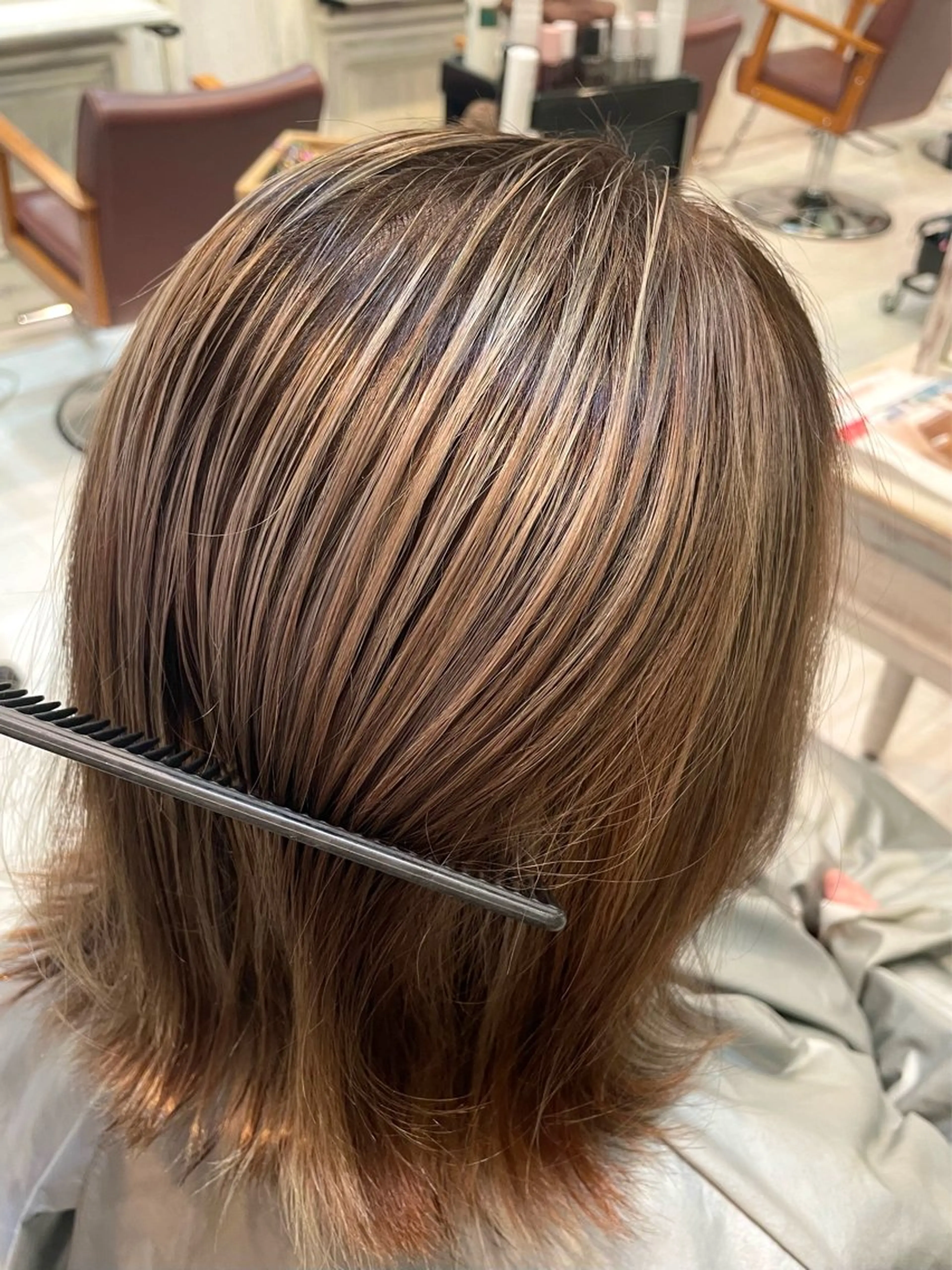 ミディアム カラー バレイヤージュ ベージュカラー ブリーチ デザインカラー ダブルカラー カット ヘアカラー liko by maris所属・髪質改善／ブリーチ 宮武　湧斗のヘアスタイル