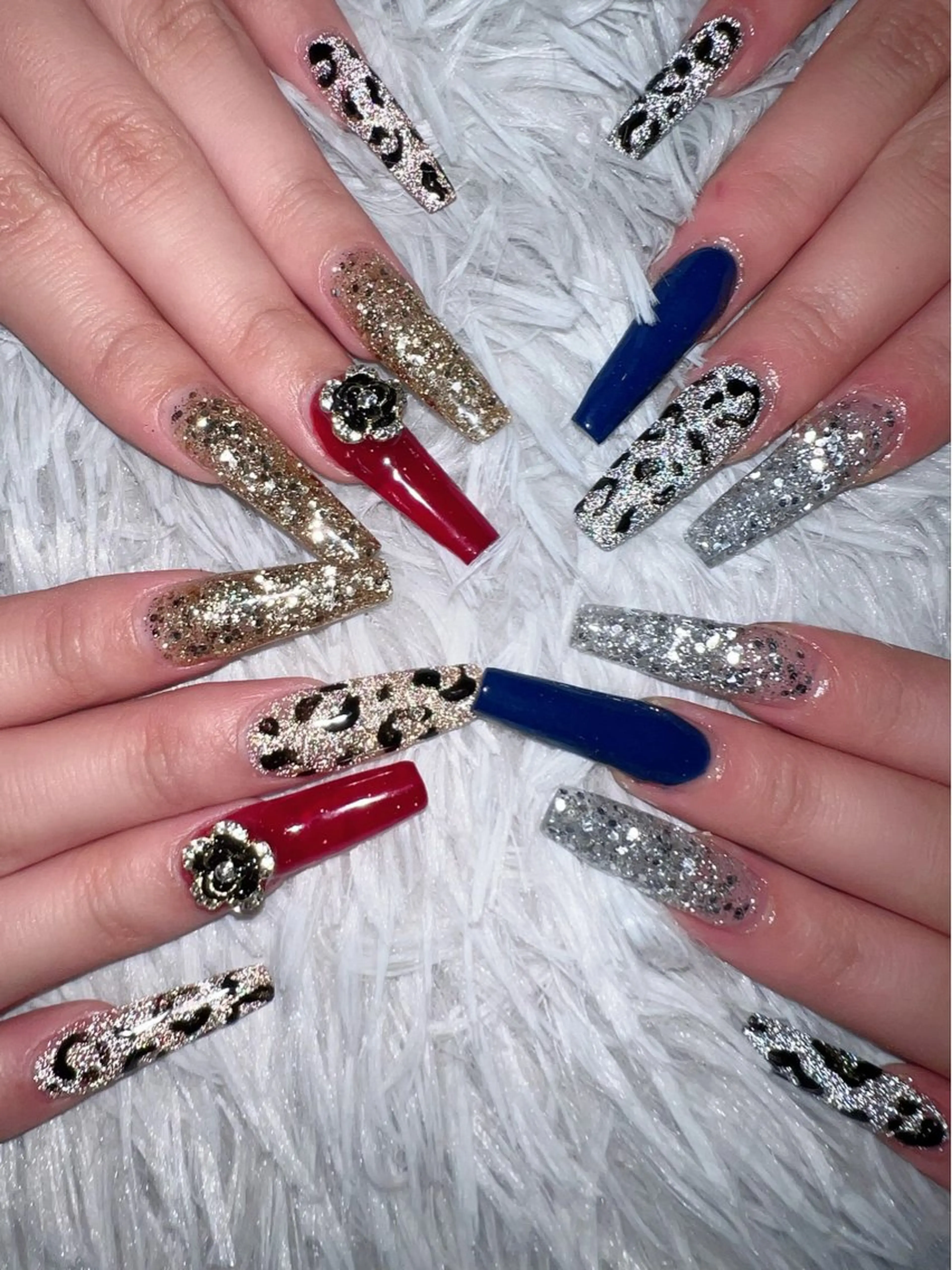 ネイル アートネイル フラッシュネイル フットネイル ジェルネイル スカルプネイル ハンドネイル シェヌネイル JURAのネイルデザイン