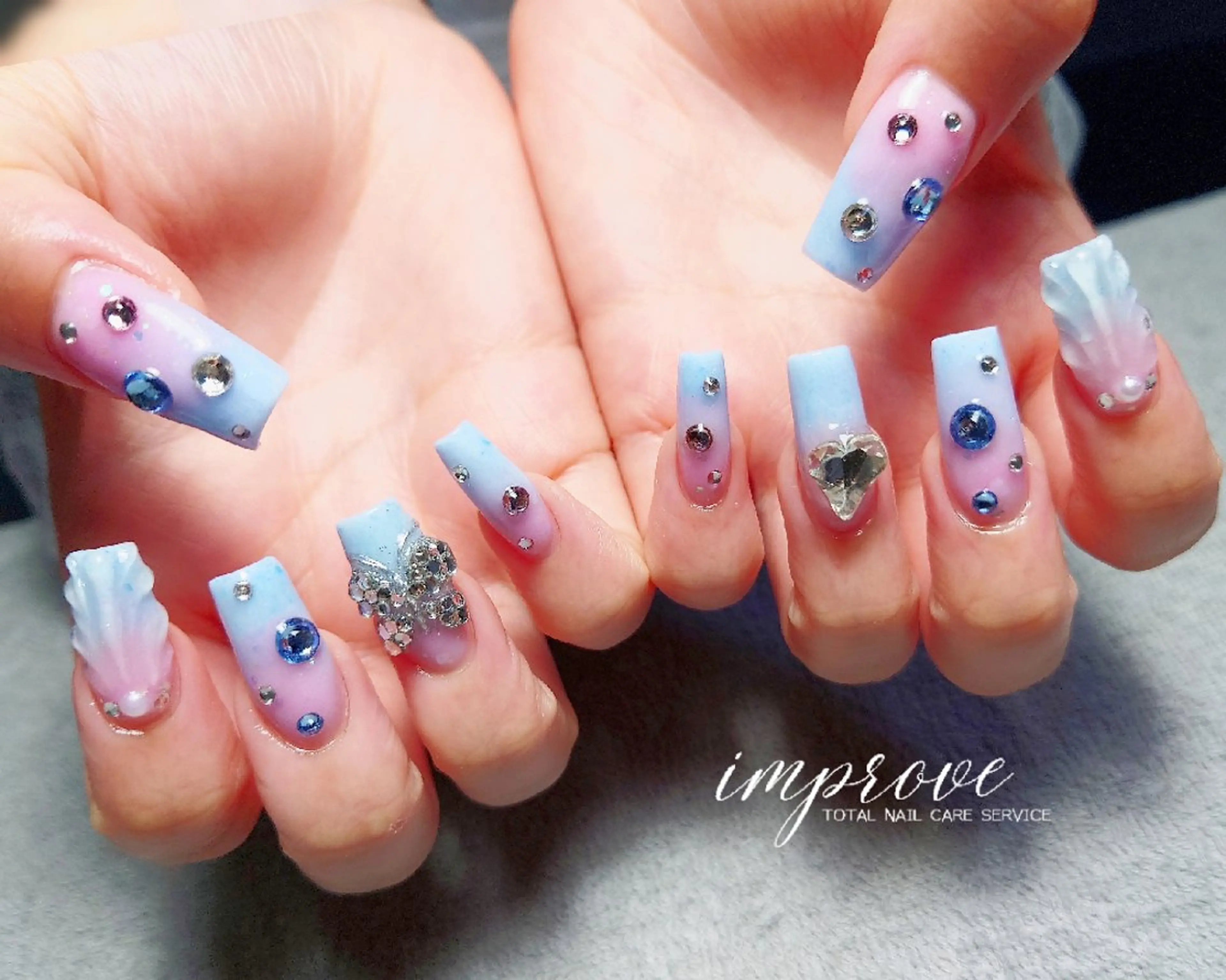 ネイル グラデーション スカルプネイル improve /mamiのネイルデザイン