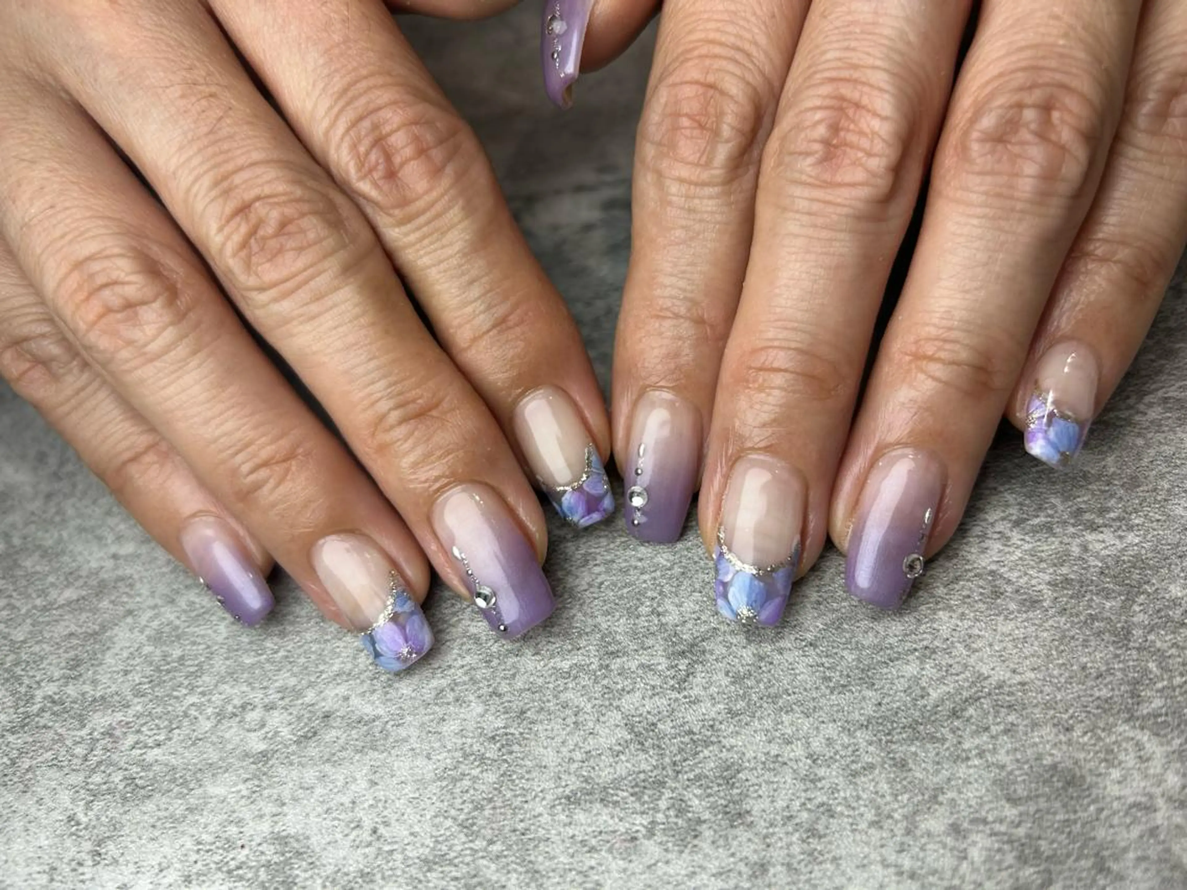ネイル ハンドネイル Cheri Nailのネイルデザイン