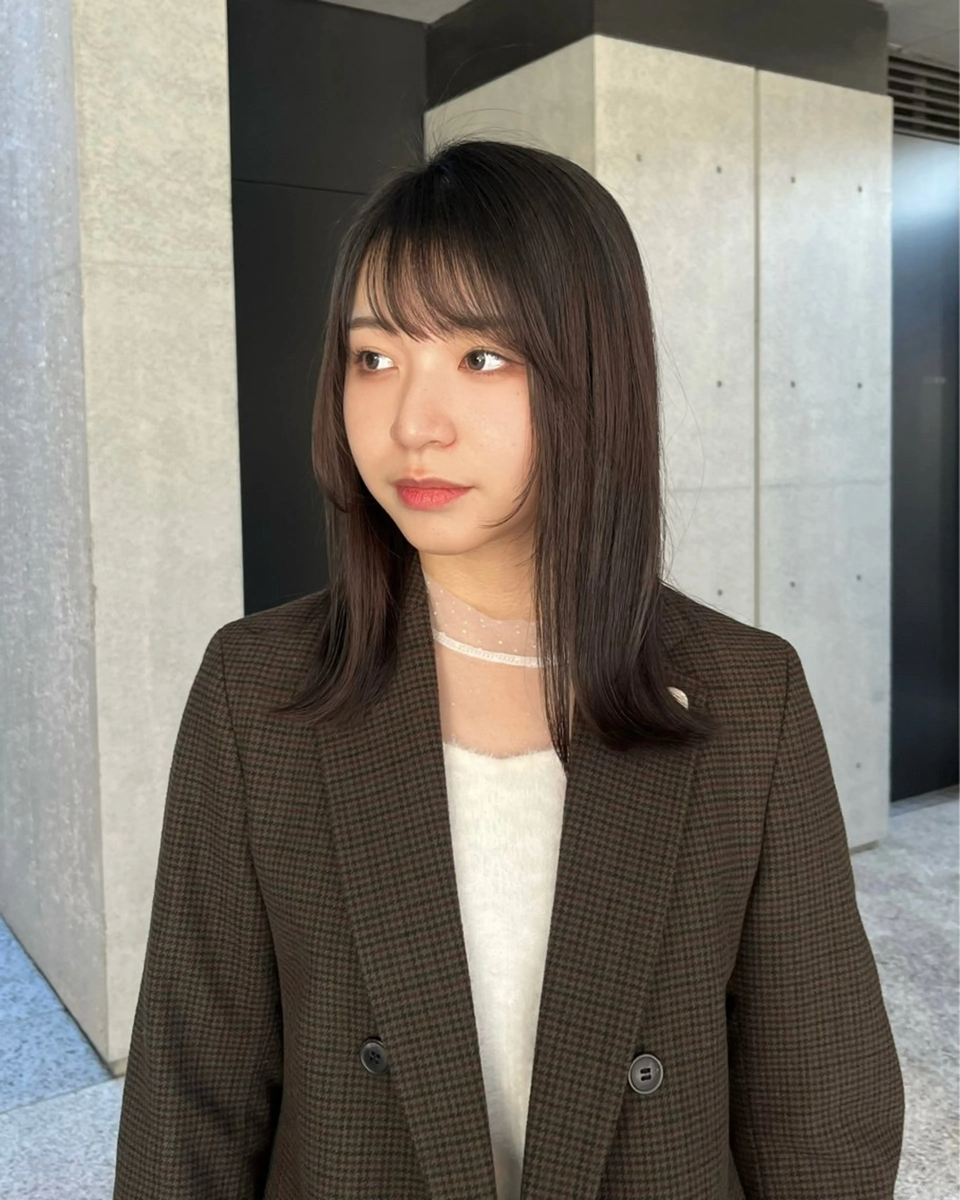 ミディアム 川上 莉歩のヘアスタイル