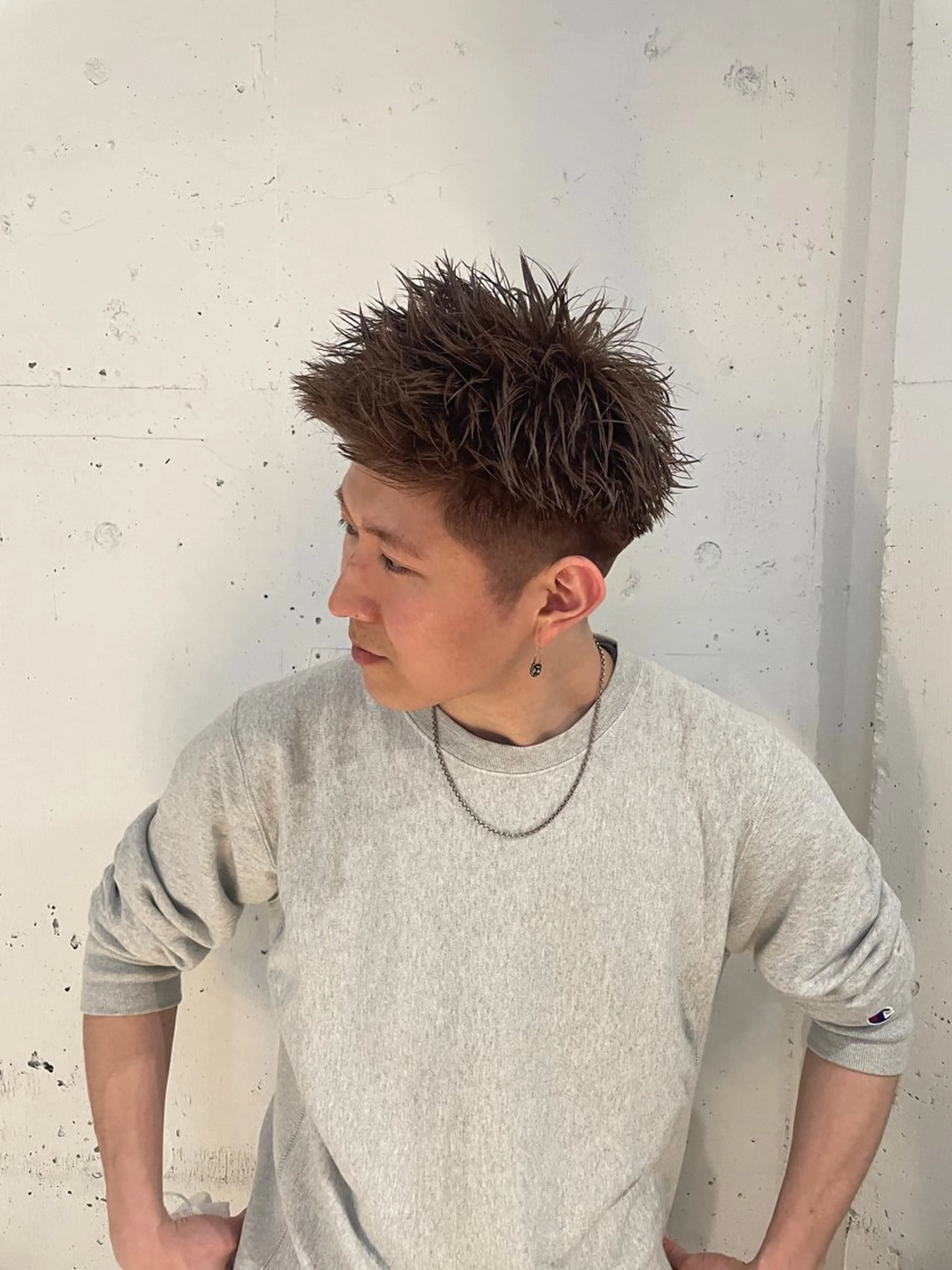 ショート カラー メンズ メンズブリーチ スパイキーショート ベージュカラー ブリーチ 透明感カラー 🌫️縮毛矯正/髪質 改善/ゆずる🌫️のヘアスタイル