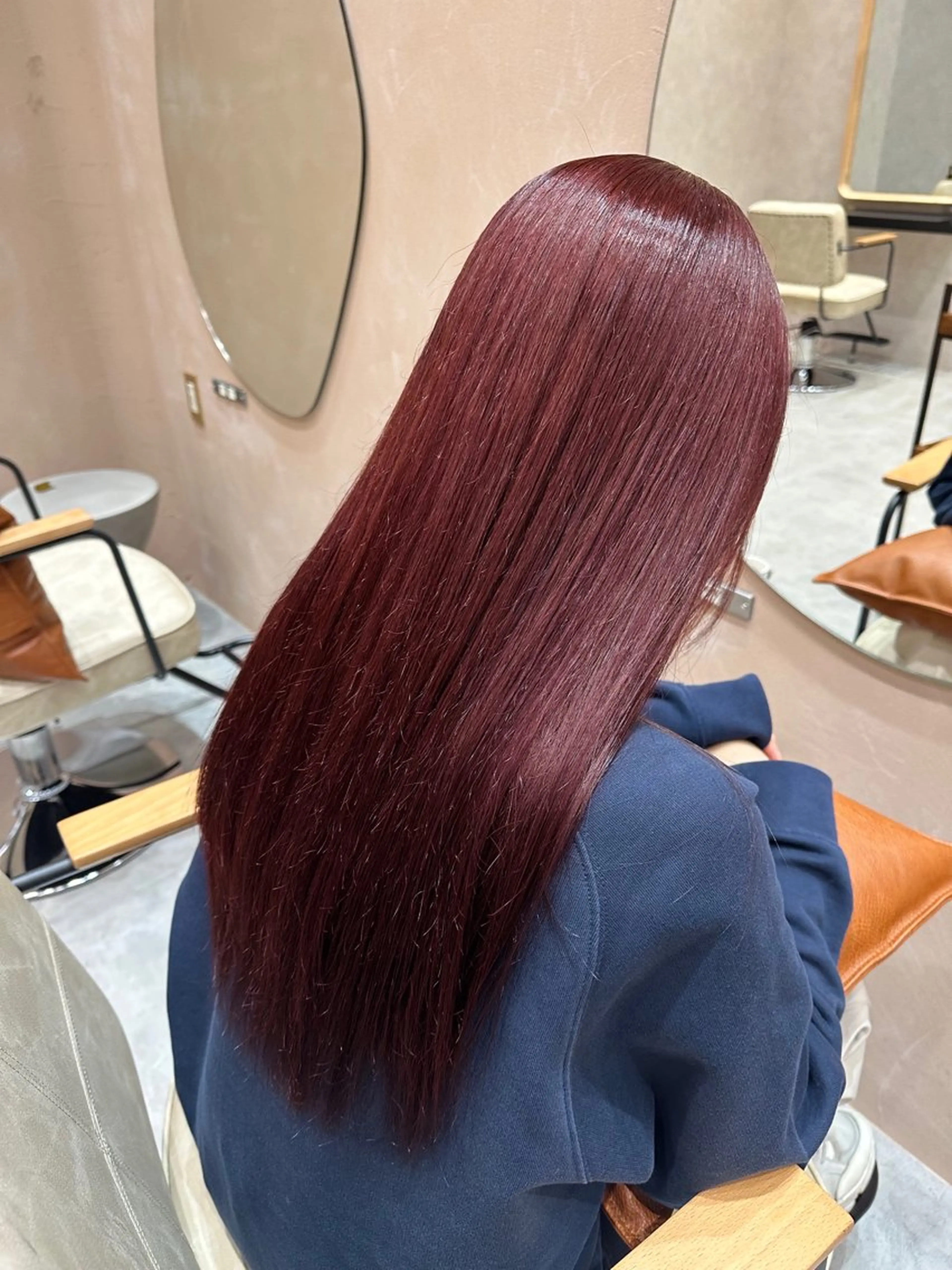 ロング カラー レッドカラー 越後 遥/ 透明感カラー🪞🤍のヘアスタイル