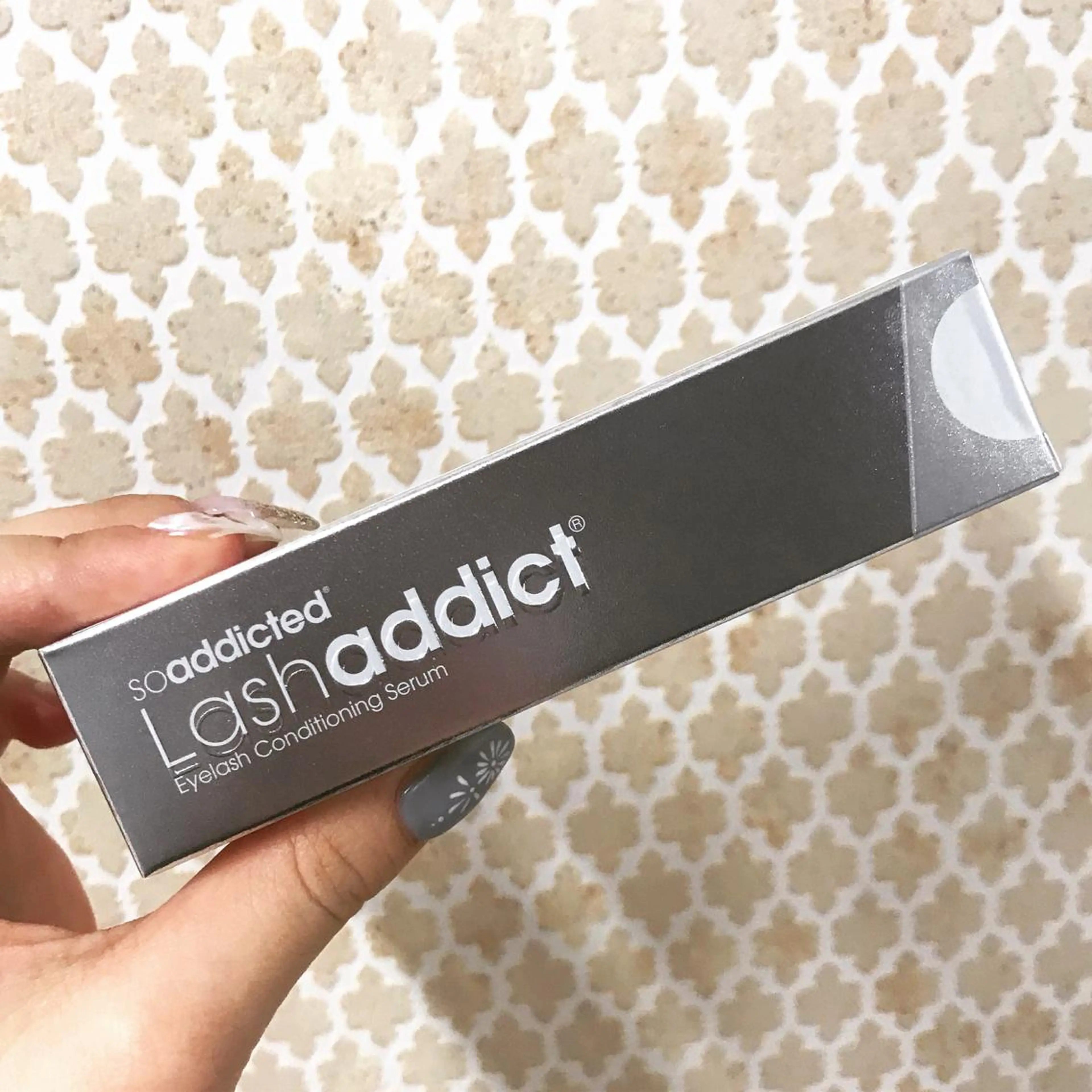 ELLA 菊地のマツエク・マツパデザイン