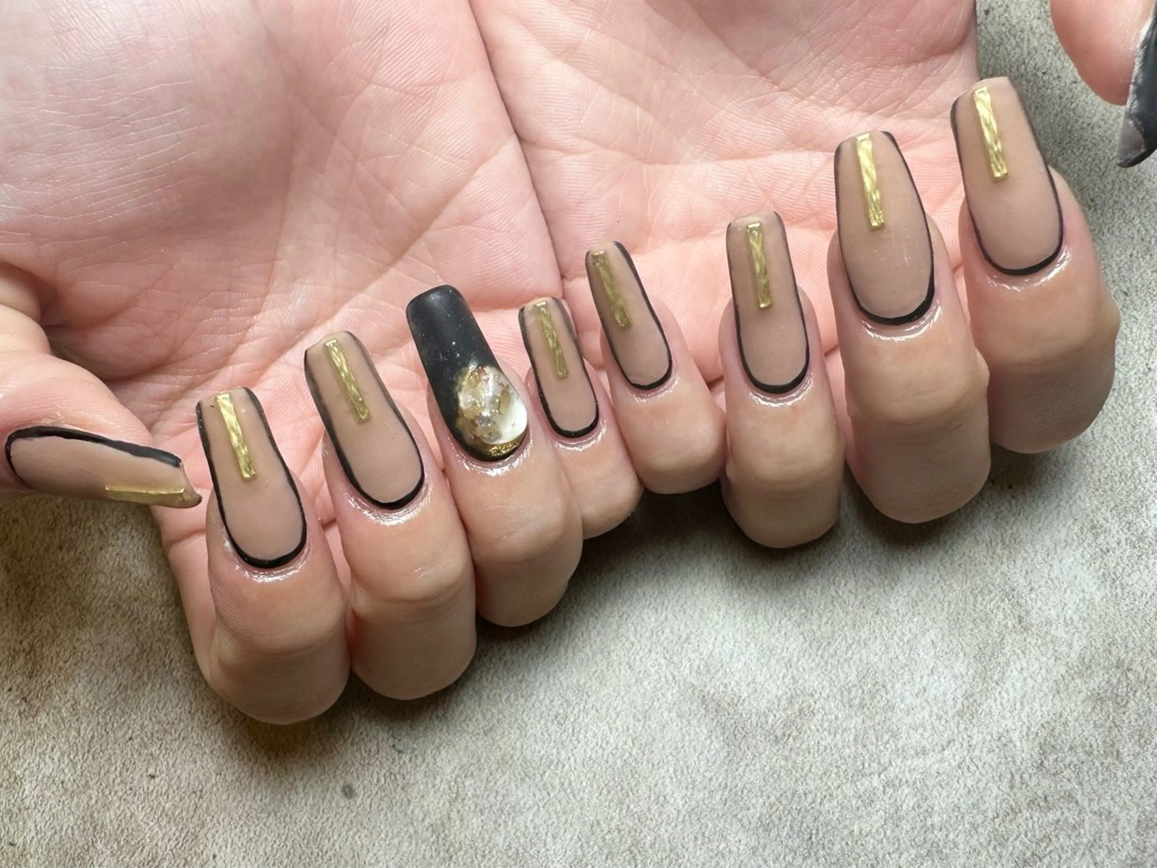 ネイル フットネイル マットネイル ニュアンスネイル シンプルネイル nailroom Anmie.のネイルデザイン