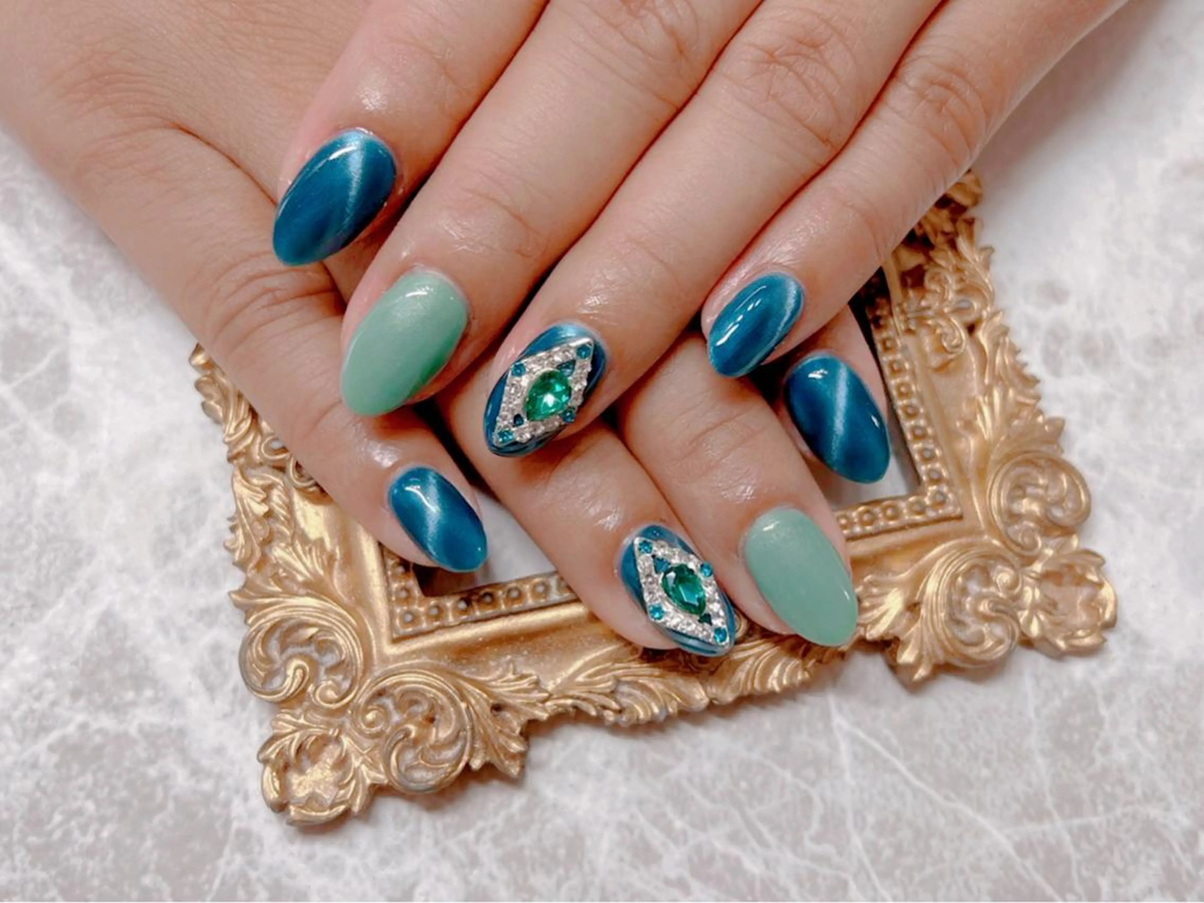 ネイル ハンドネイル マジック ミラーのネイルデザイン