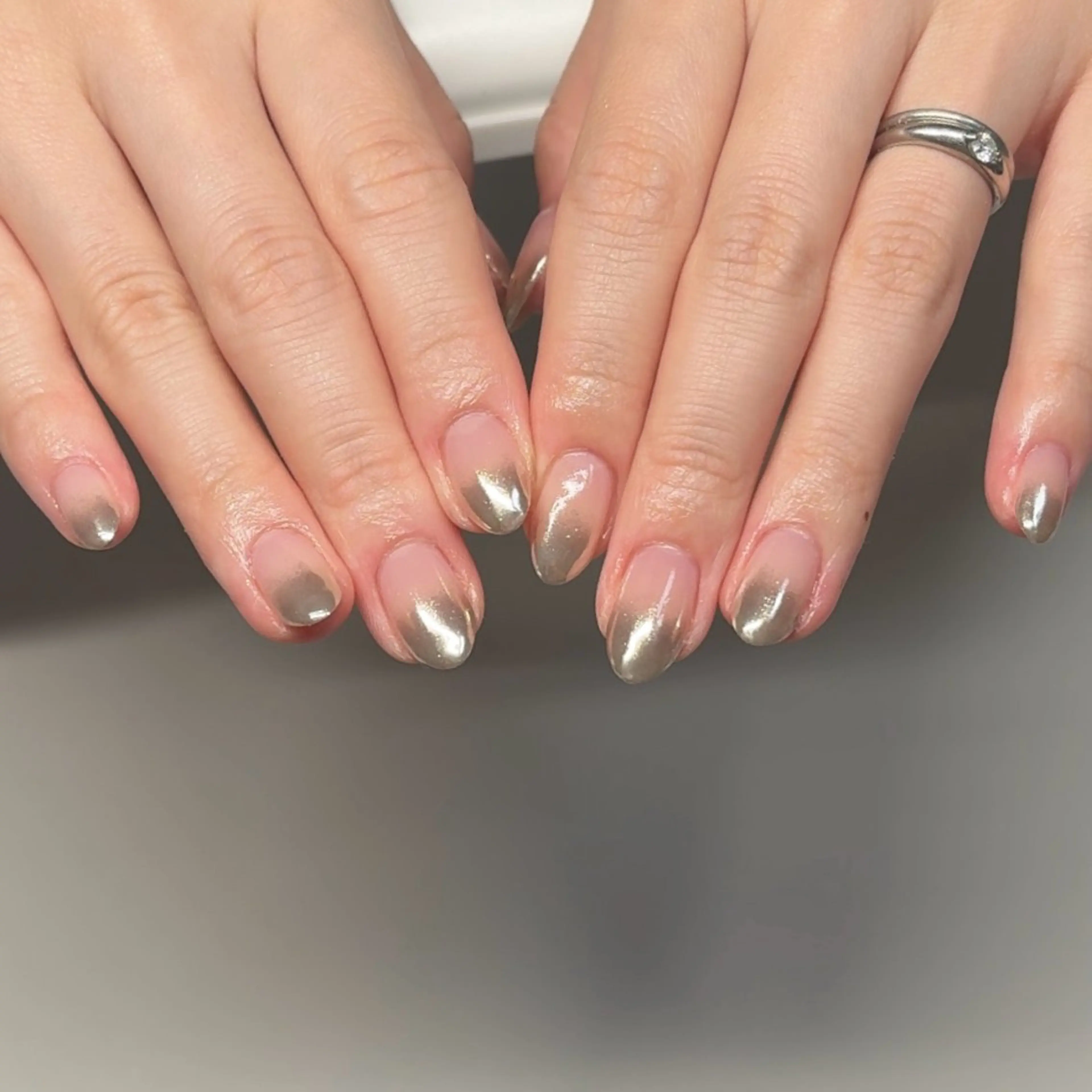 ネイル グラデーション ミラーネイル Gemini Misakoのネイルデザイン