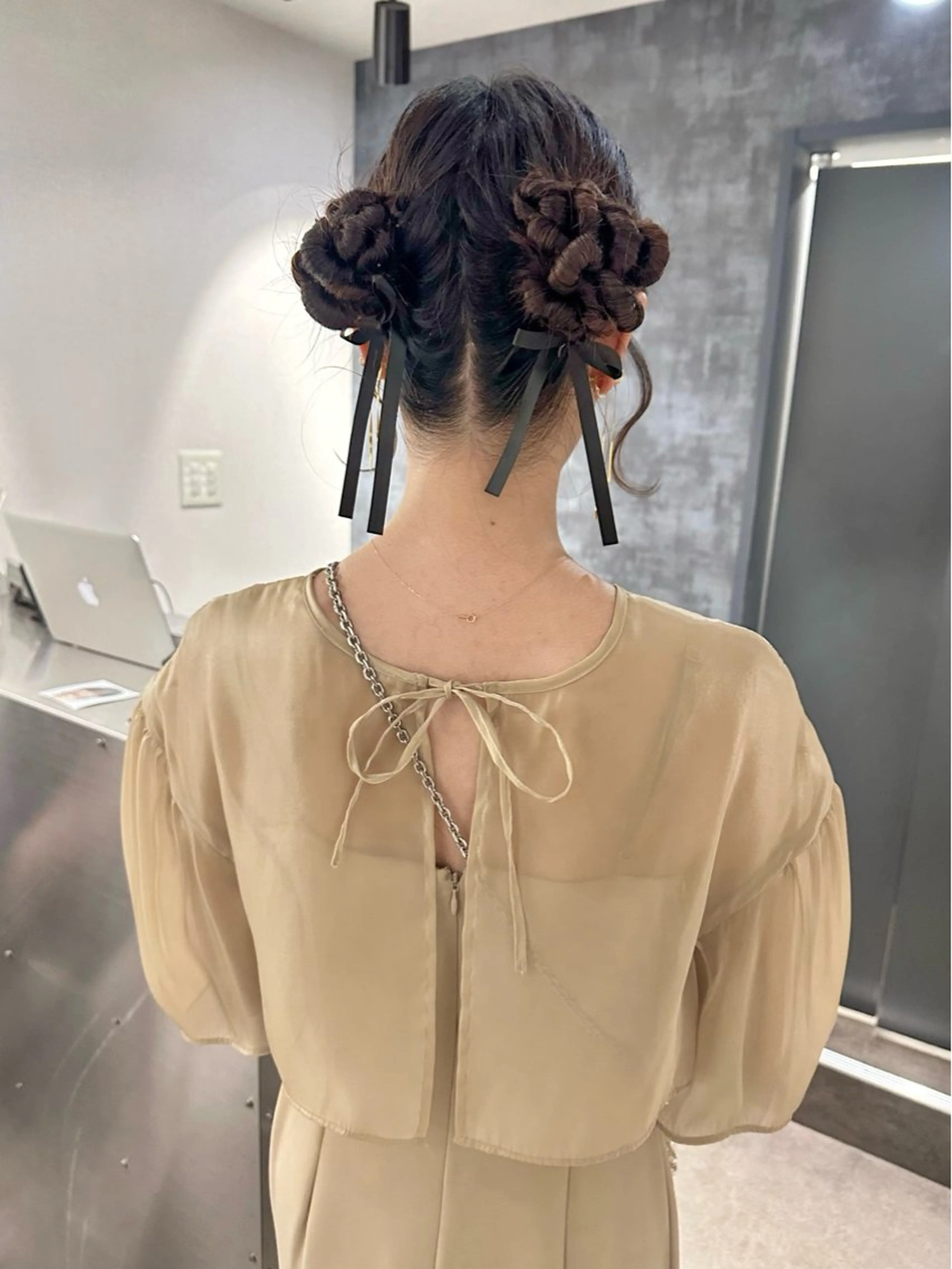 セミロング ヘアアレンジ レイヤーカット🪄 耳ツボ🎀Ayumiのヘアスタイル