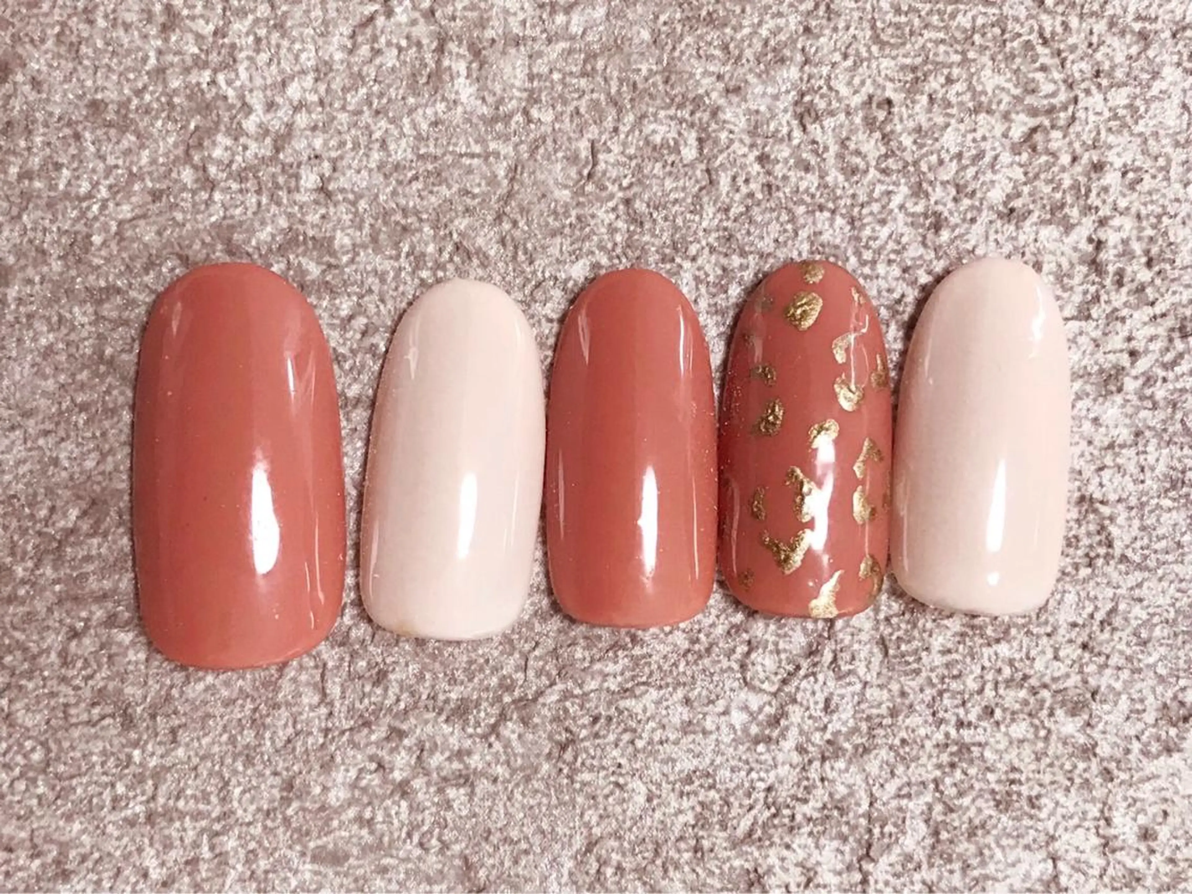 ネイル mogunail &blowのネイルデザイン