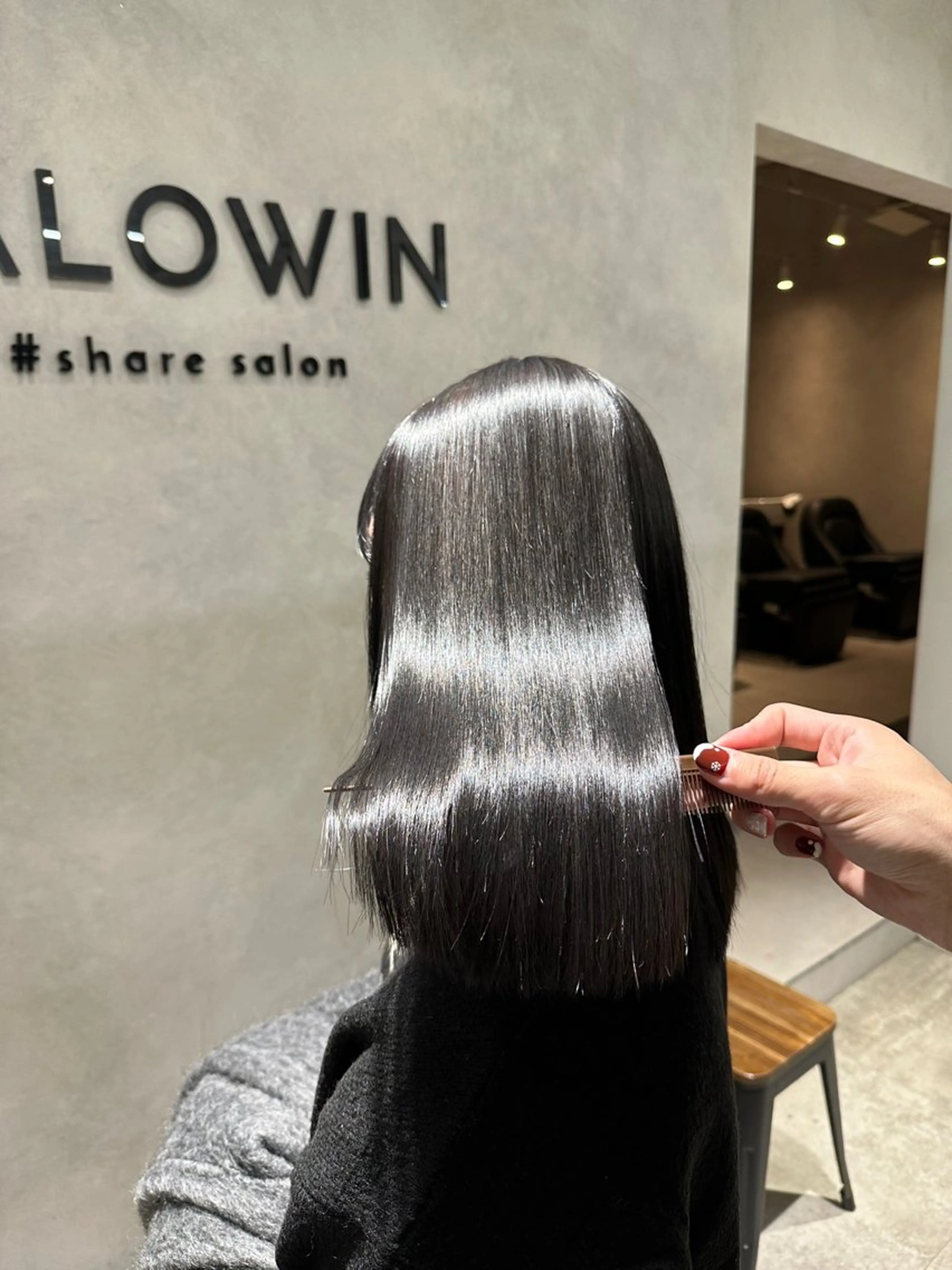 セミロング パーマ ヘアアレンジ セミロングパーマ 髪質改善 縮毛矯正 トリートメント ストレートパーマ 縮毛矯正 トリートメント 縮毛矯正/髪質改善/ ブリーチ毛/木元渓太のヘアスタイル