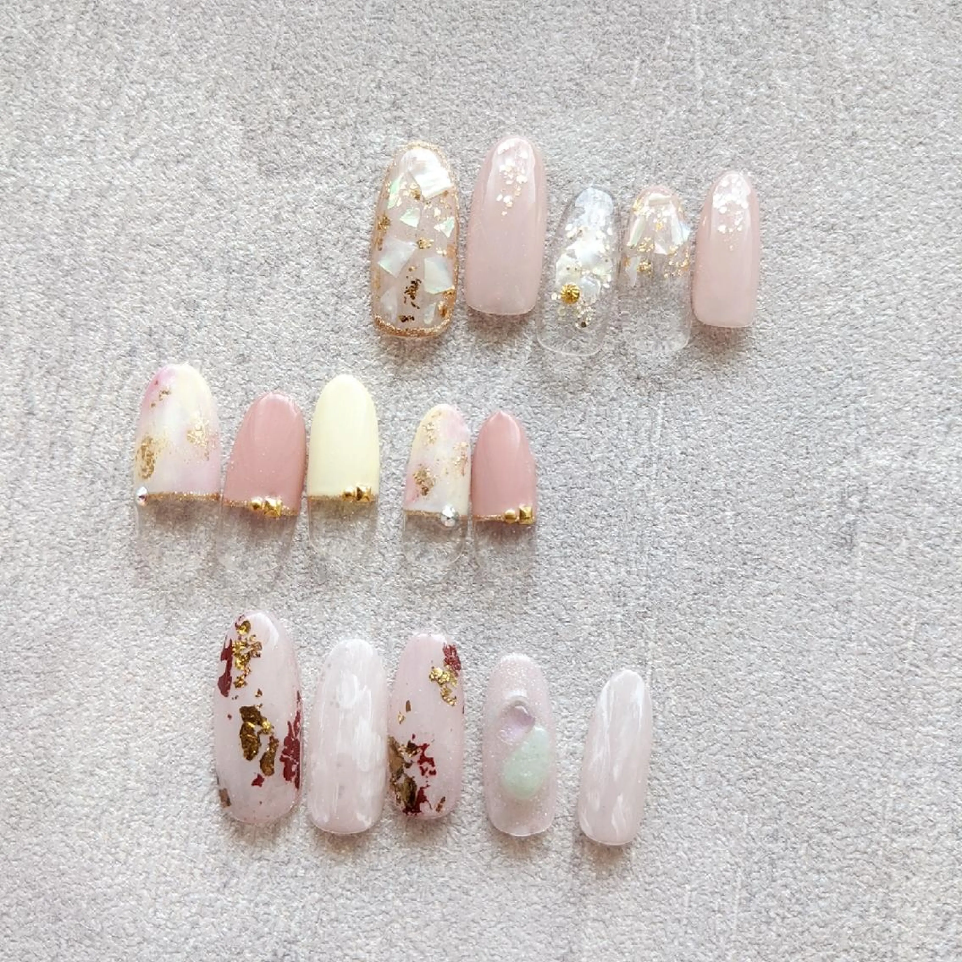 ネイル stay goldのネイルデザイン