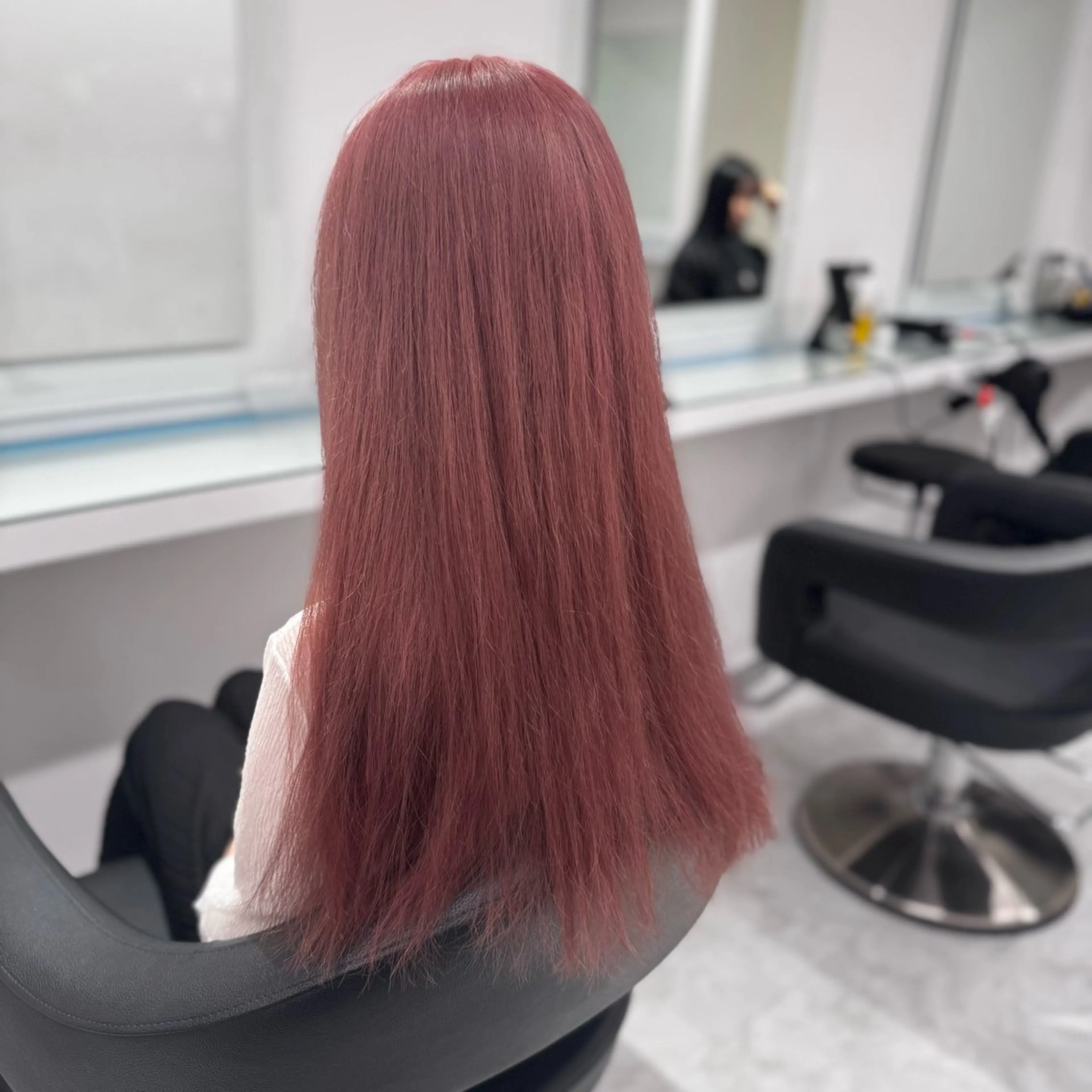 ロング カラー ヘアアレンジ 透け上品ハイトーン 職人ゆうと🤍のヘアスタイル