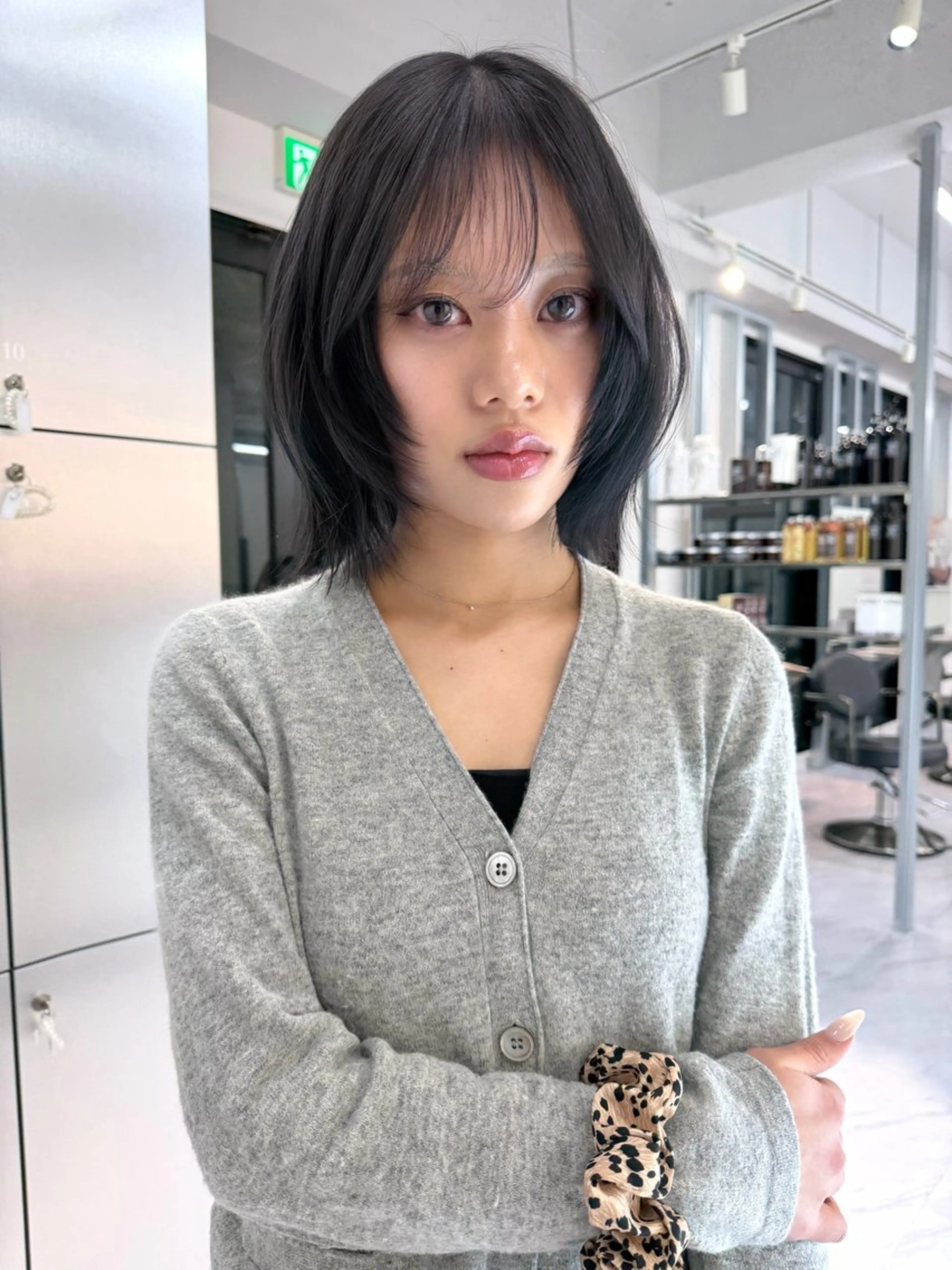 ミディアム カラー ベージュカラー ブリーチ ケアブリーチ デザインカラー ダブルカラー ヘアカラー TATSUブリーチ/ ミルクティーベージュのヘアスタイル