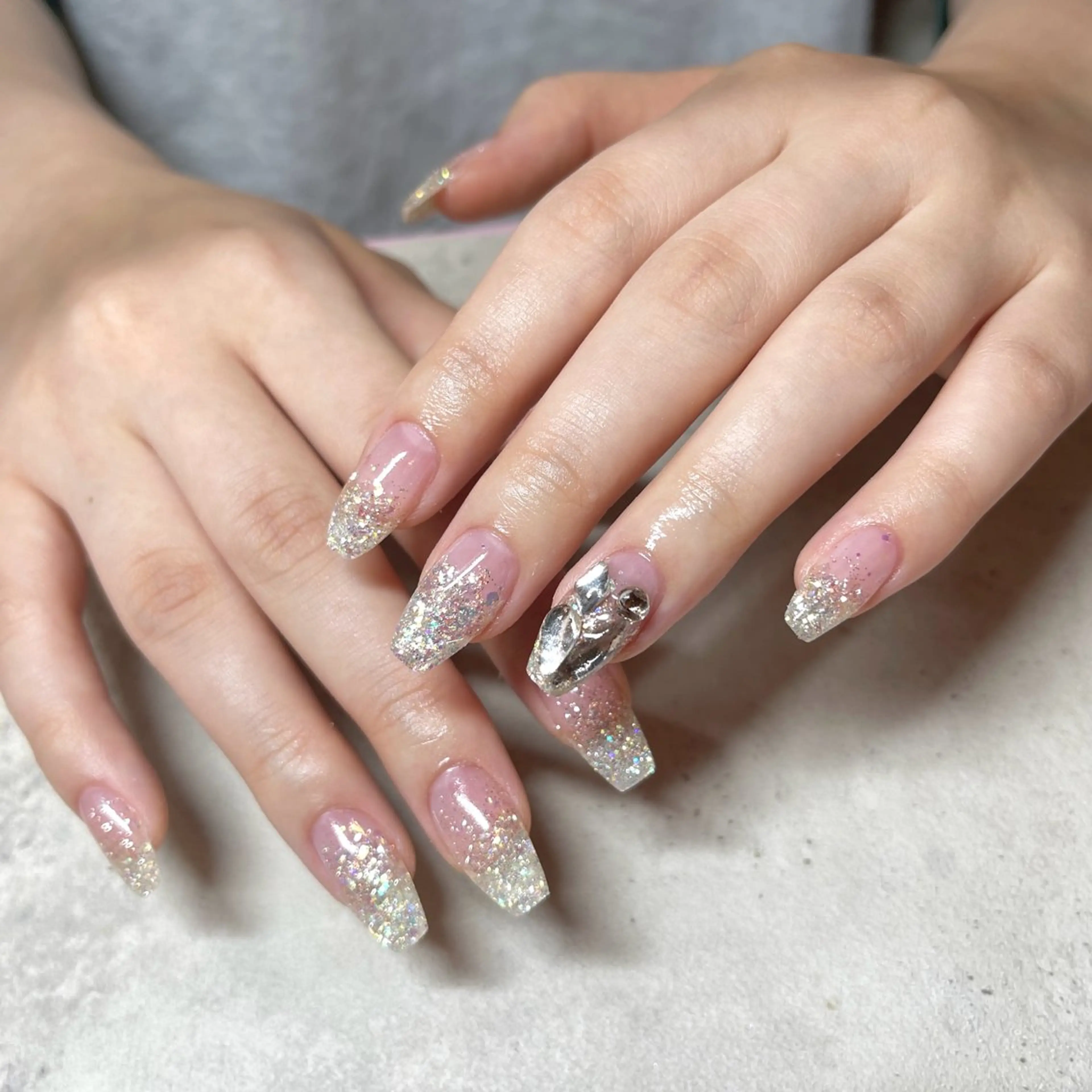 ネイル 信太 由貴子のネイルデザイン