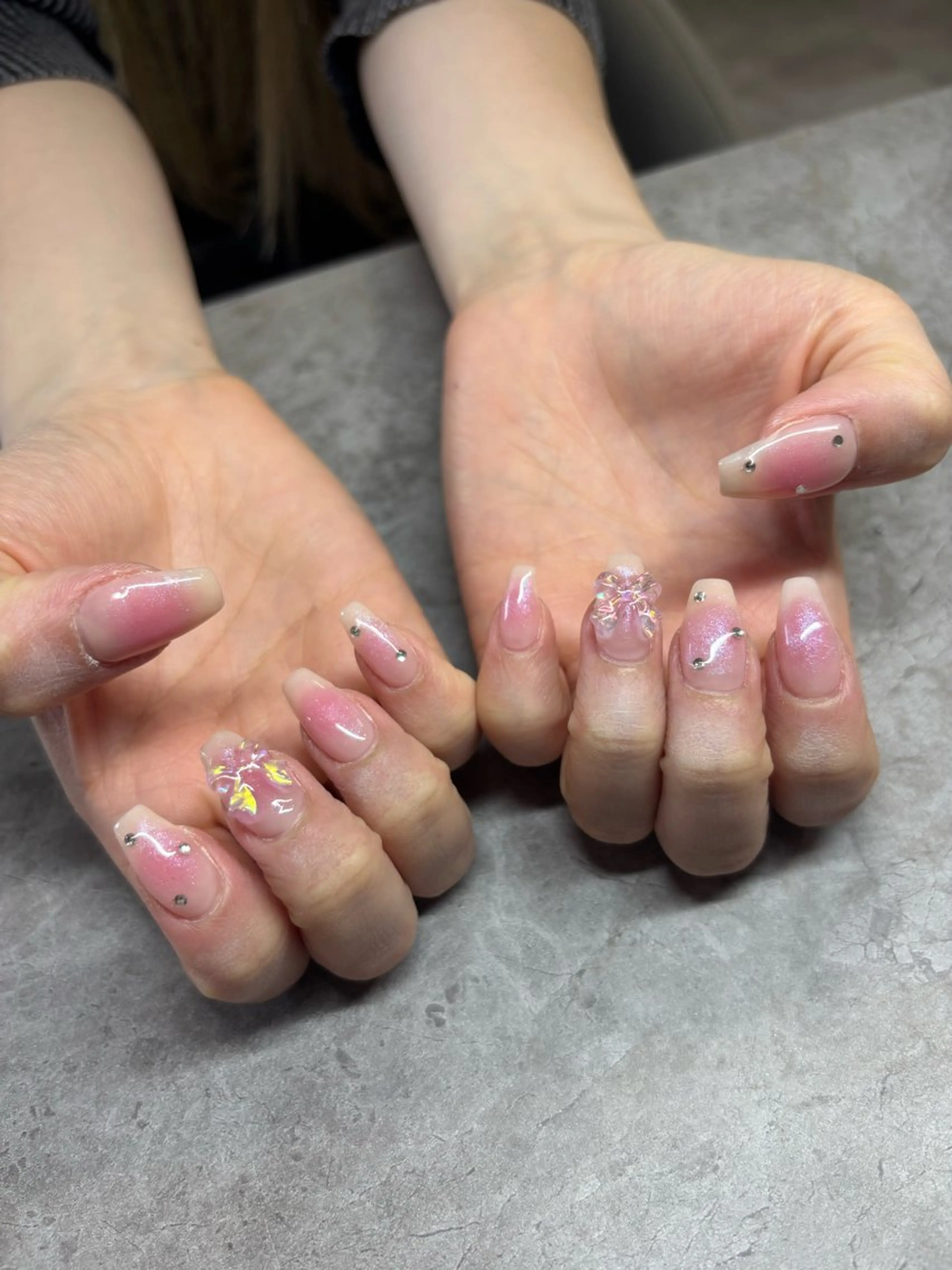 ネイル IROHA NAIL 真結子のネイルデザイン