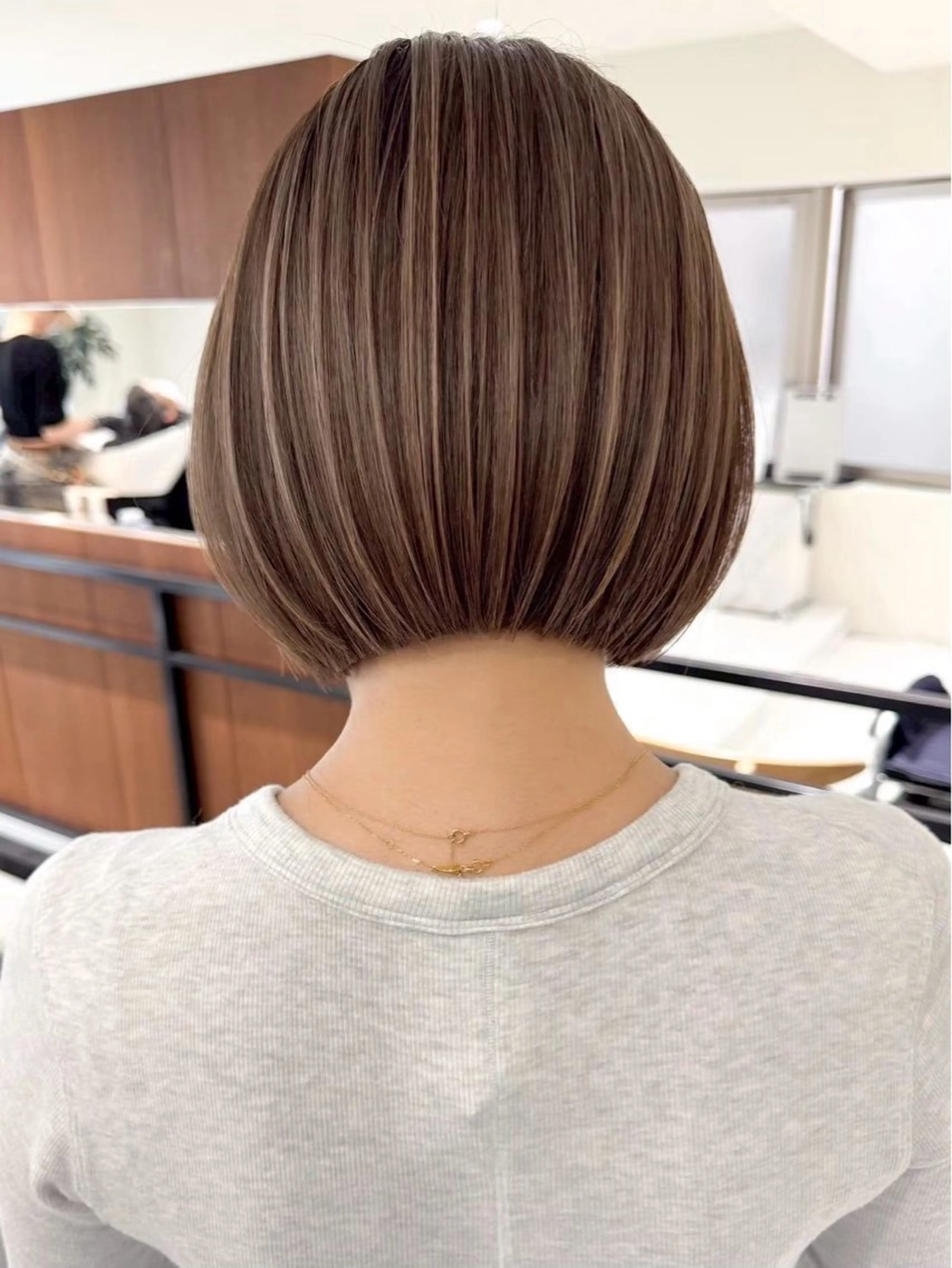 ショート カラー 鈴木 南のヘアスタイル