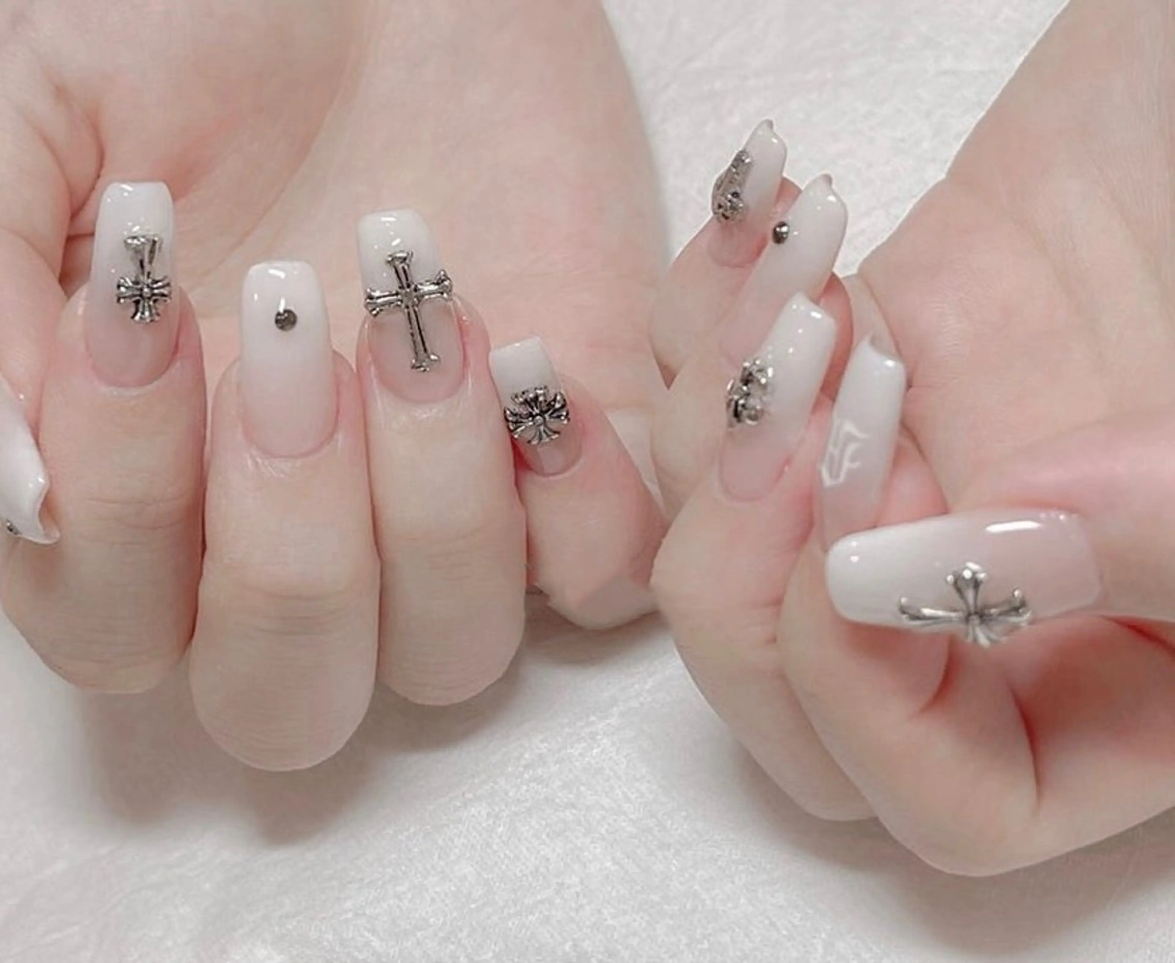 ネイル ネイルサロン lotusのネイルデザイン