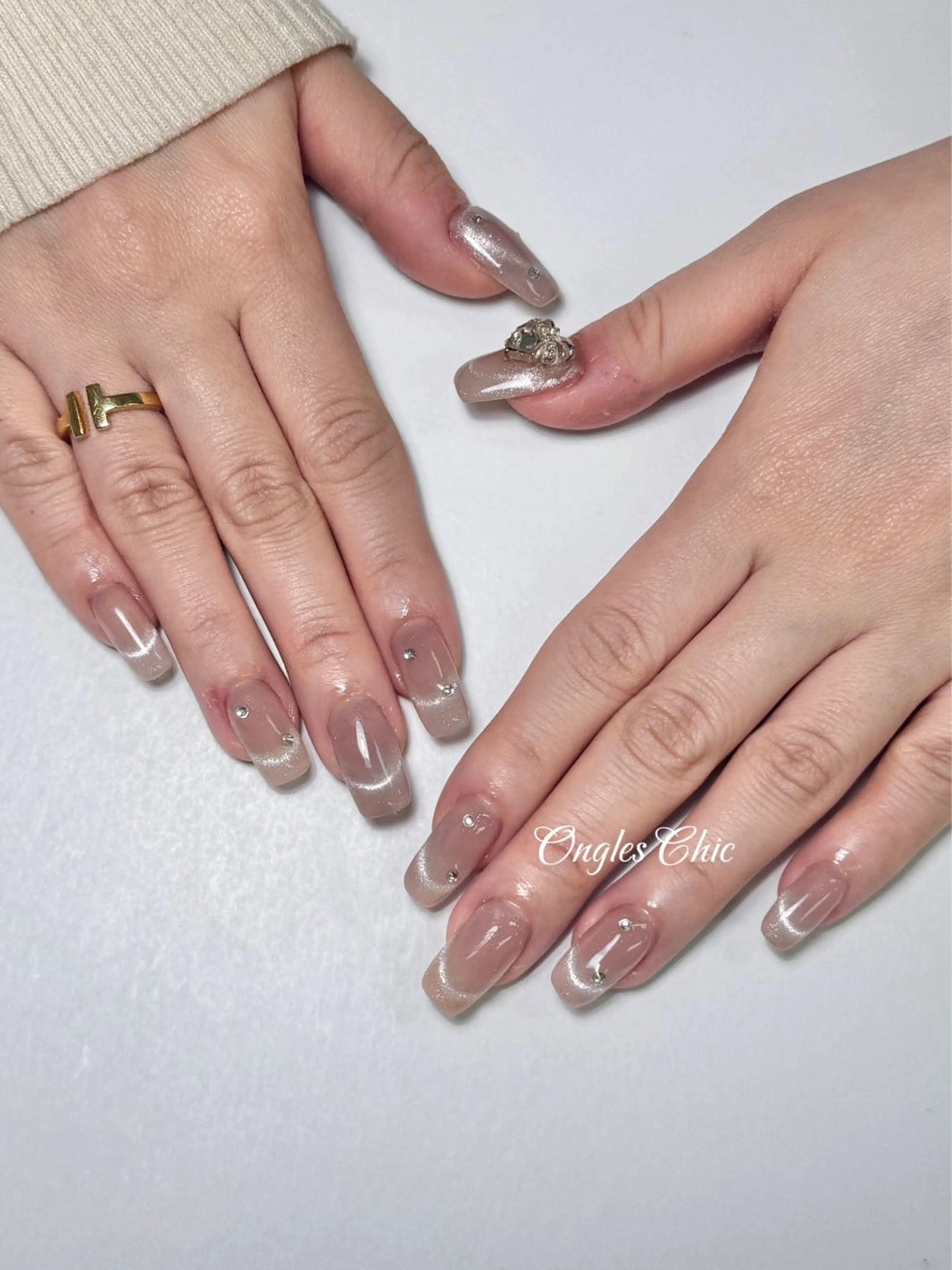 ネイル ハンドネイル ongles chicのネイルデザイン