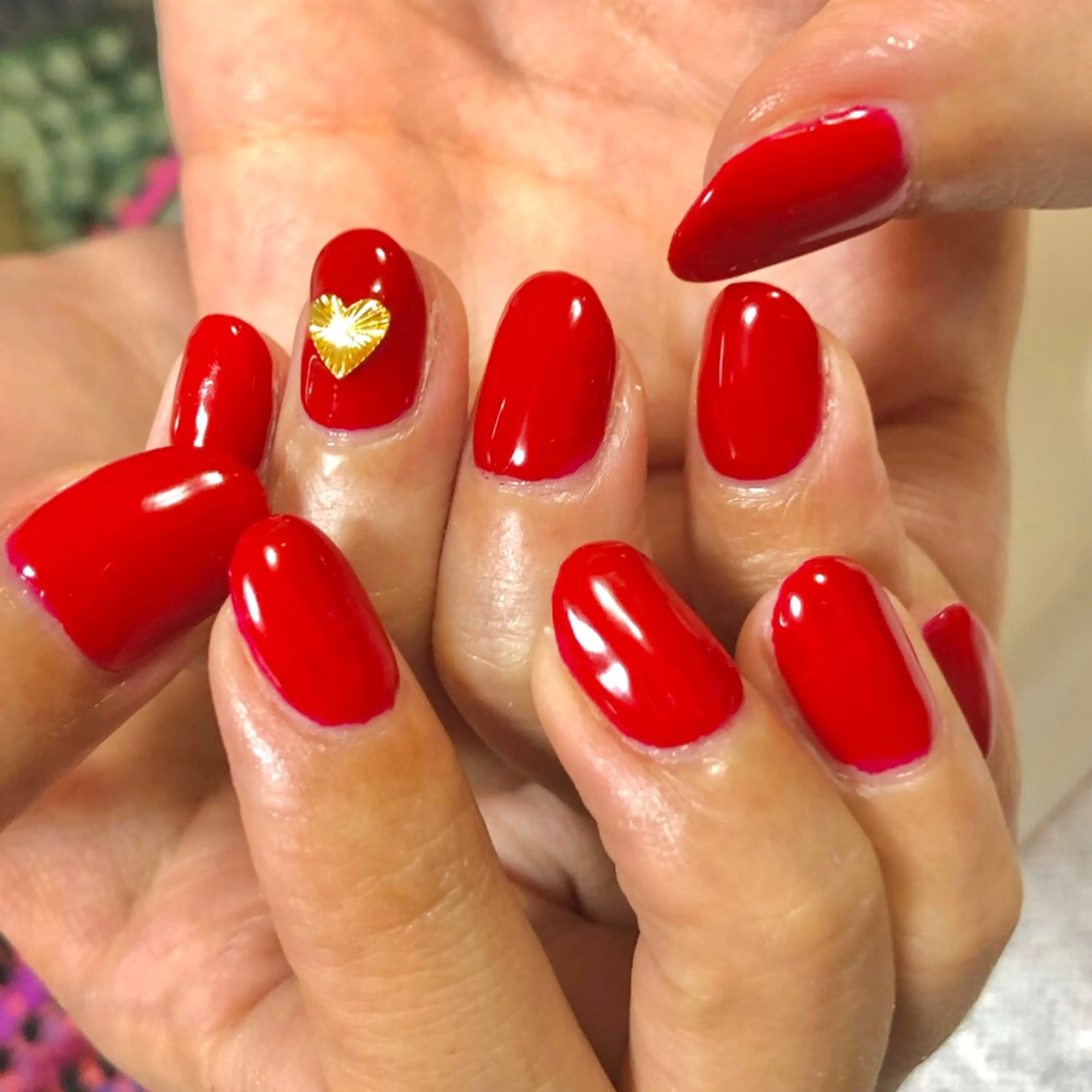 【パーツ付き💝】ワンカラーネイル💅〔オフ込♪〕の写真