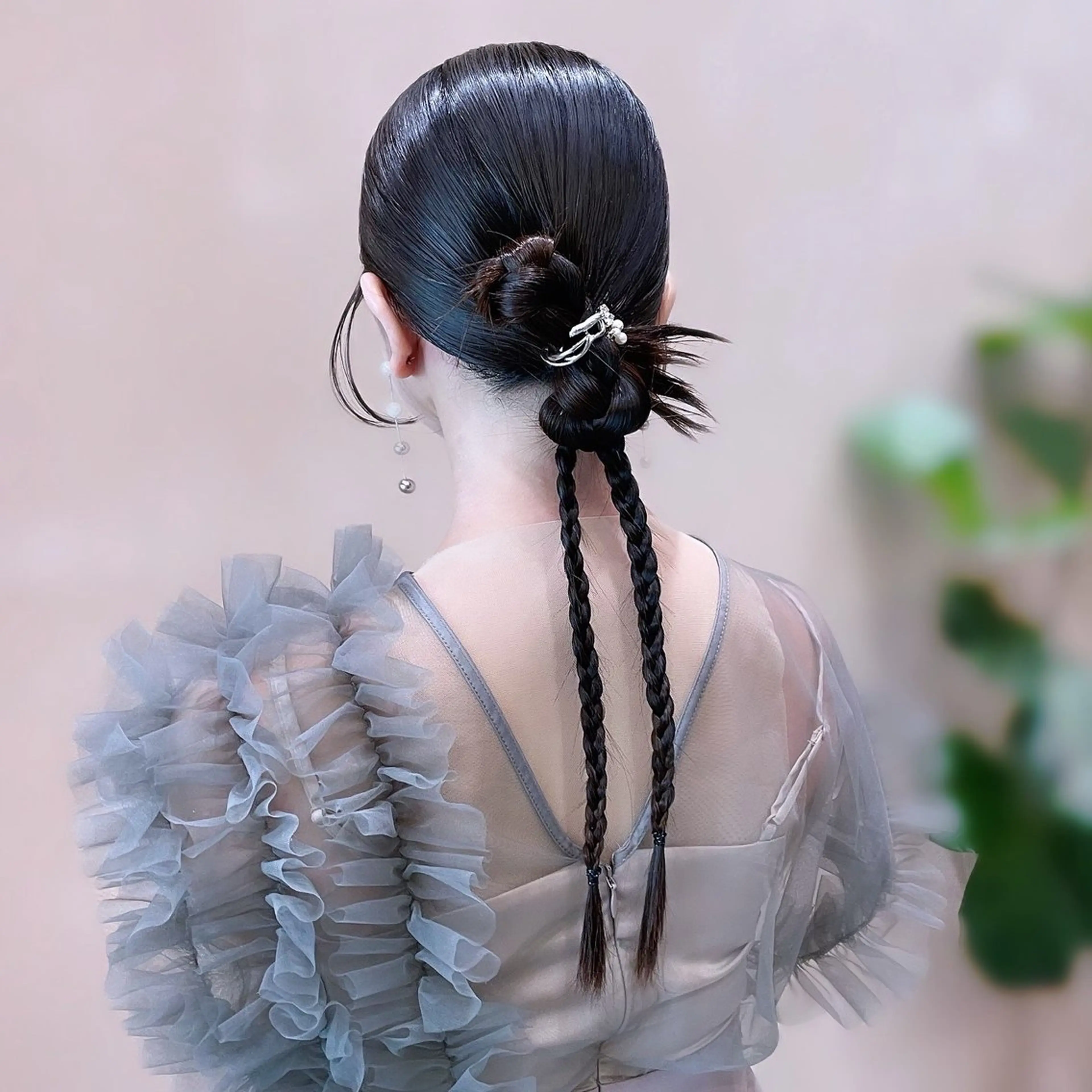 ミディアム ヘアアレンジ 髪質改善 縮毛矯正 トリートメント HINA🎀韓国ヘア エクステ/小顔カットのヘアスタイル