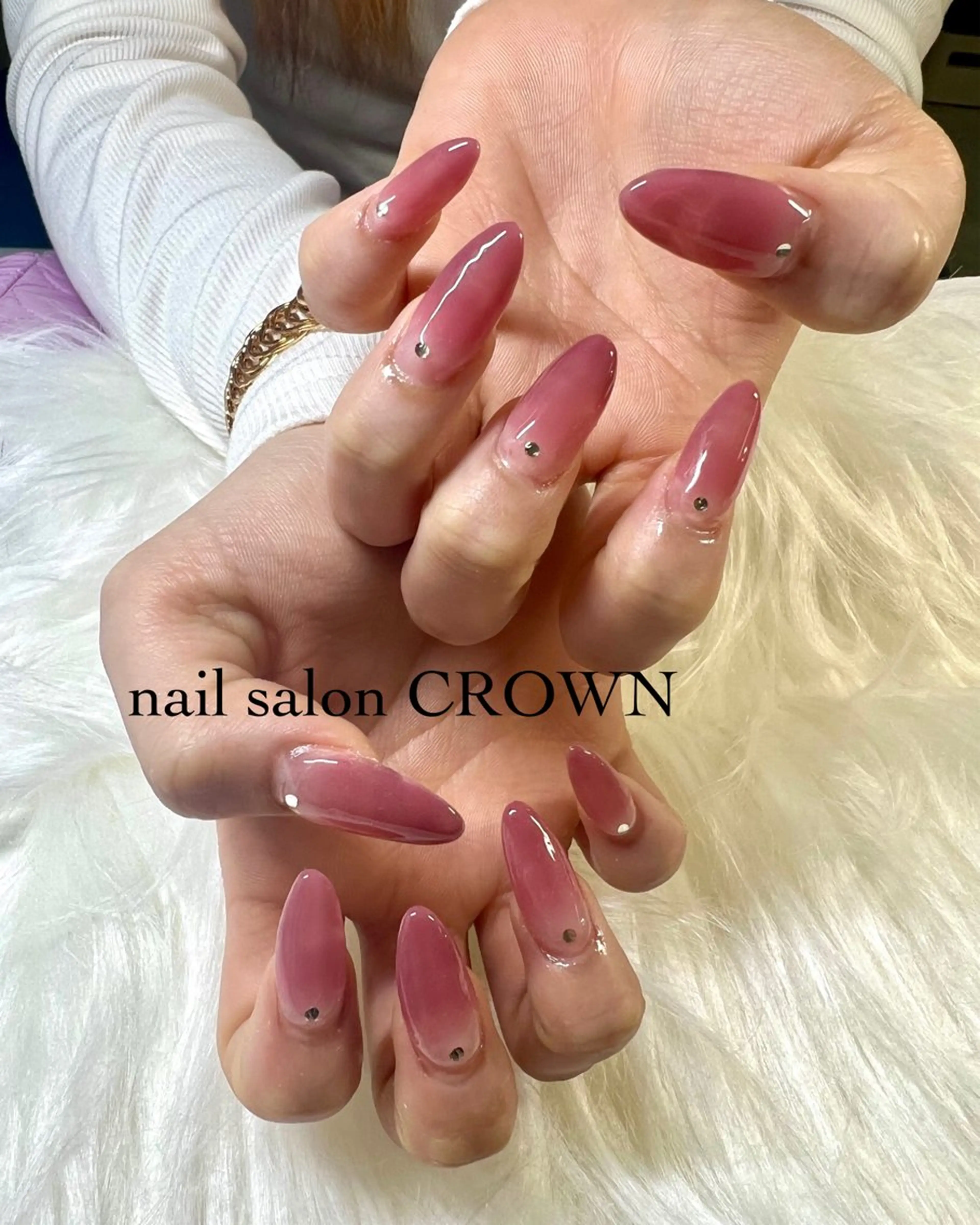 ネイル ジェルネイル グラデーション シンプルネイル 春ネイル ハンドネイル nail salon CROWNのネイルデザイン