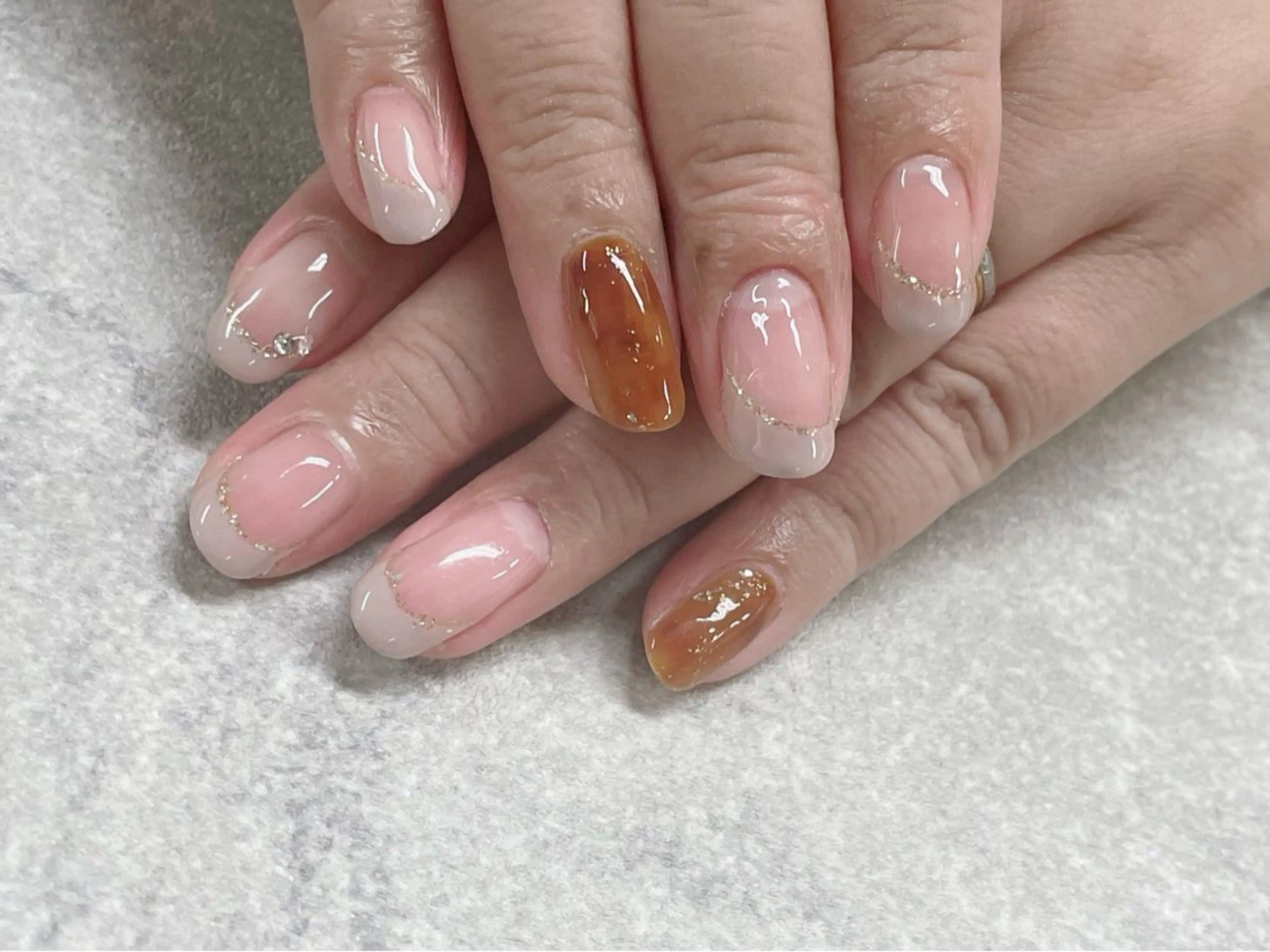 ネイル べっ甲ネイル 大理石ネイル(マーブル) clear yayoiのネイルデザイン