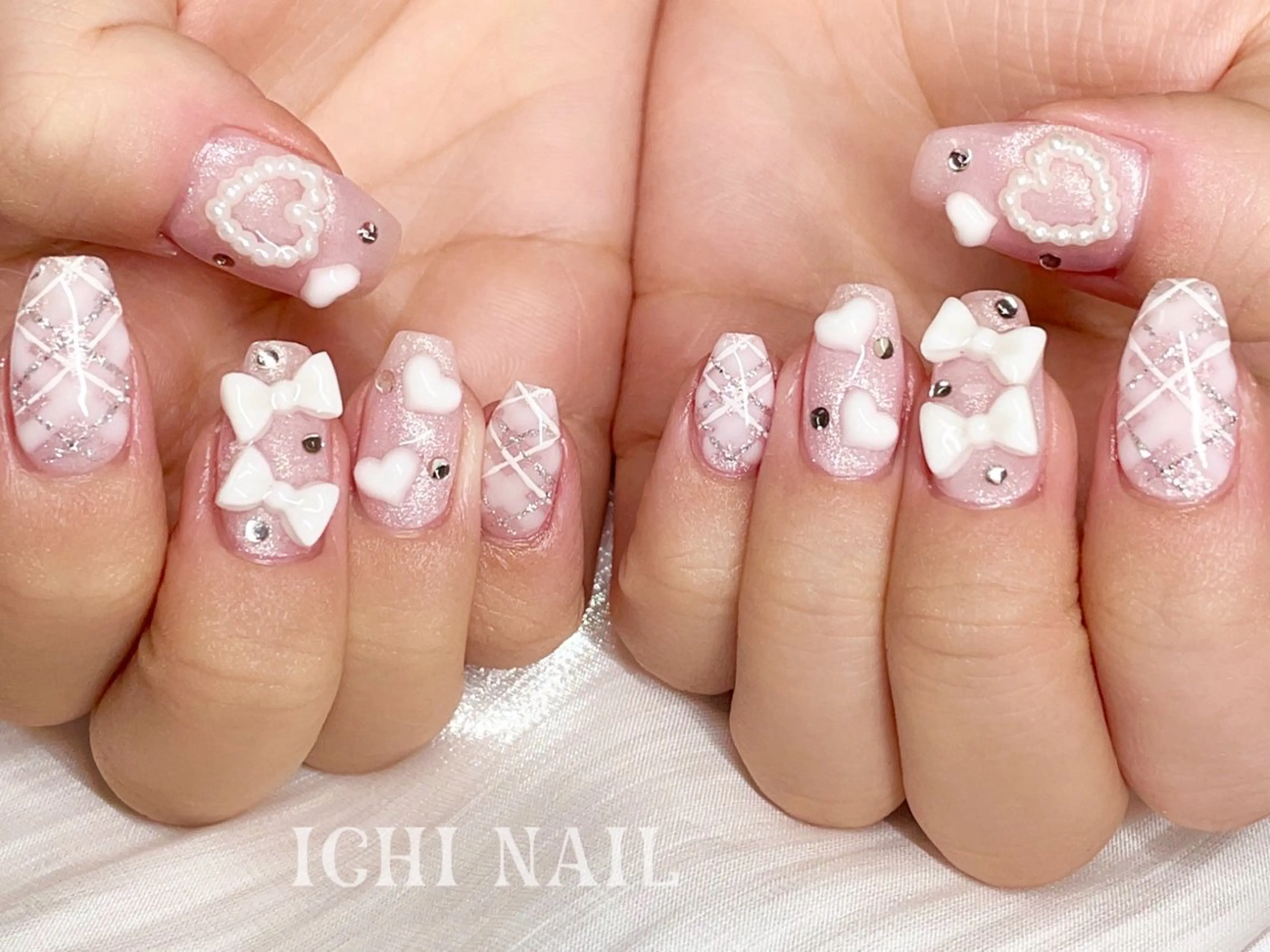 ネイル ハンドネイル 🧚🏻‍♀️ NOHA🎀のネイルデザイン