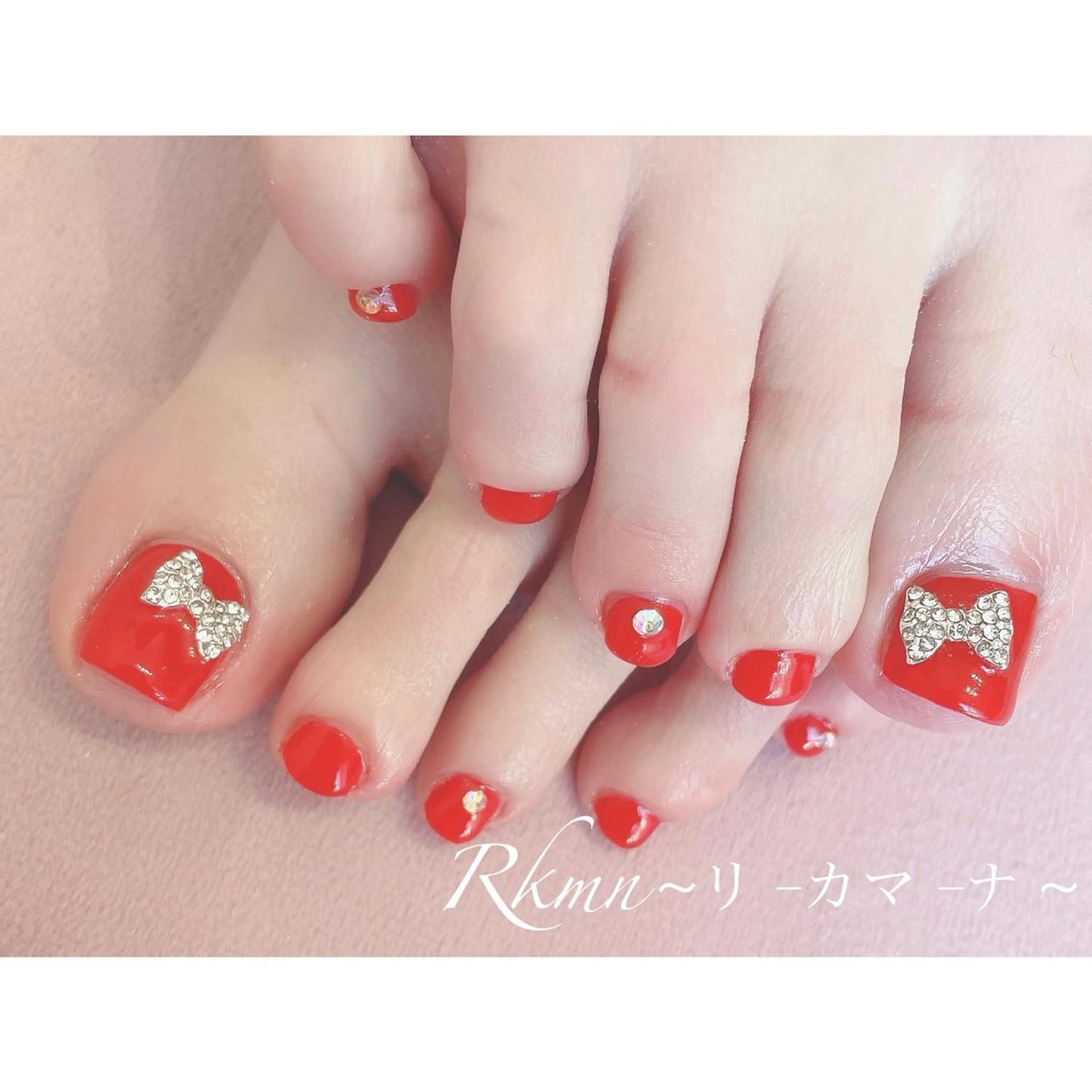 ネイル アートネイル フットネイル フレンチネイル ジェルネイル グラデーション ハンドネイル フットネイル ハンドケア Rkmn ~リ-カマ-ナ~のネイルデザイン