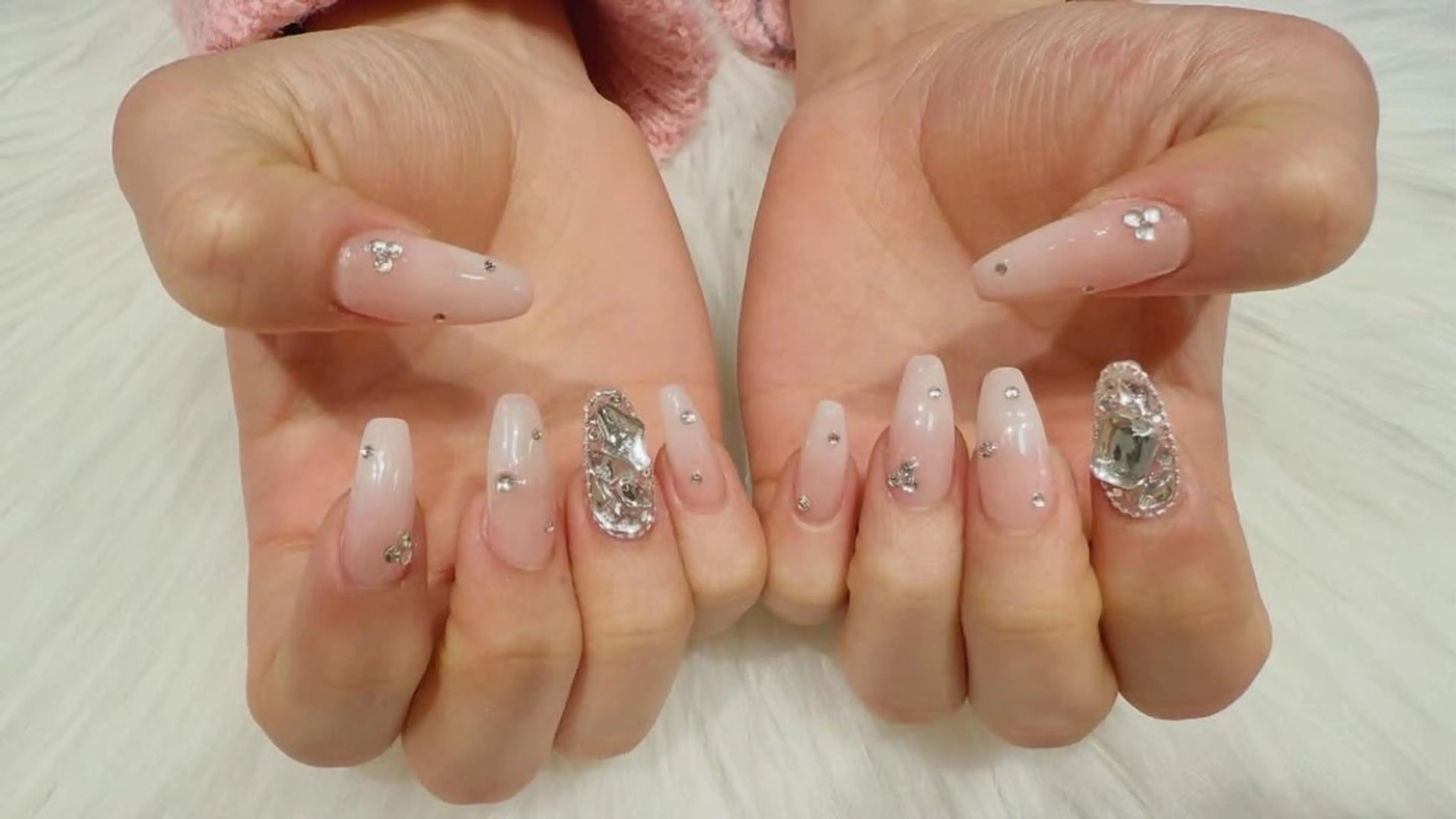 ネイル 🦋MARIPOSA 💅しばたのネイルデザイン