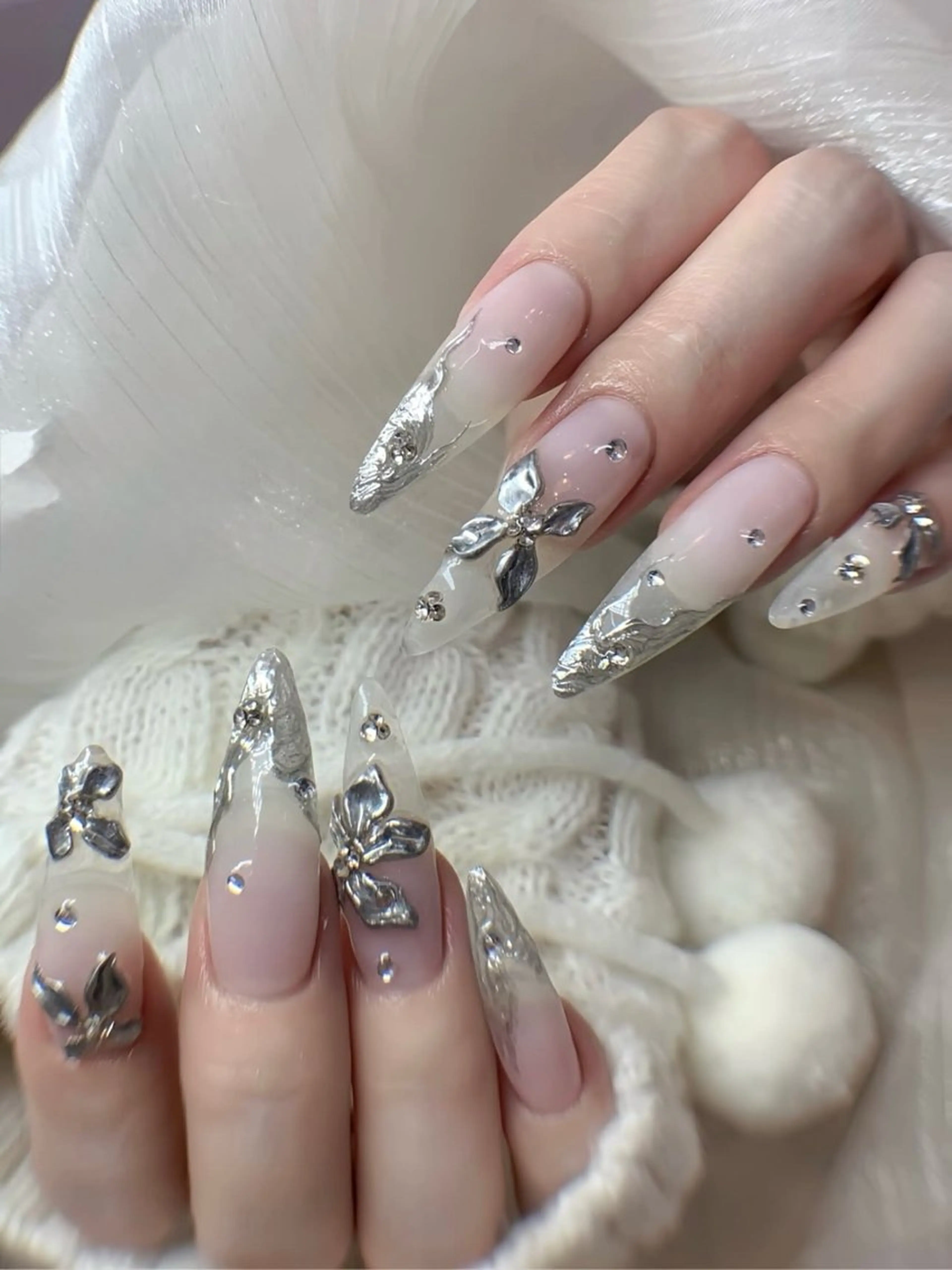 ネイル アートネイル オーロラネイル ブルー チークネイル フットネイル ハンドネイル NAILS168 新大久保店のネイルデザイン