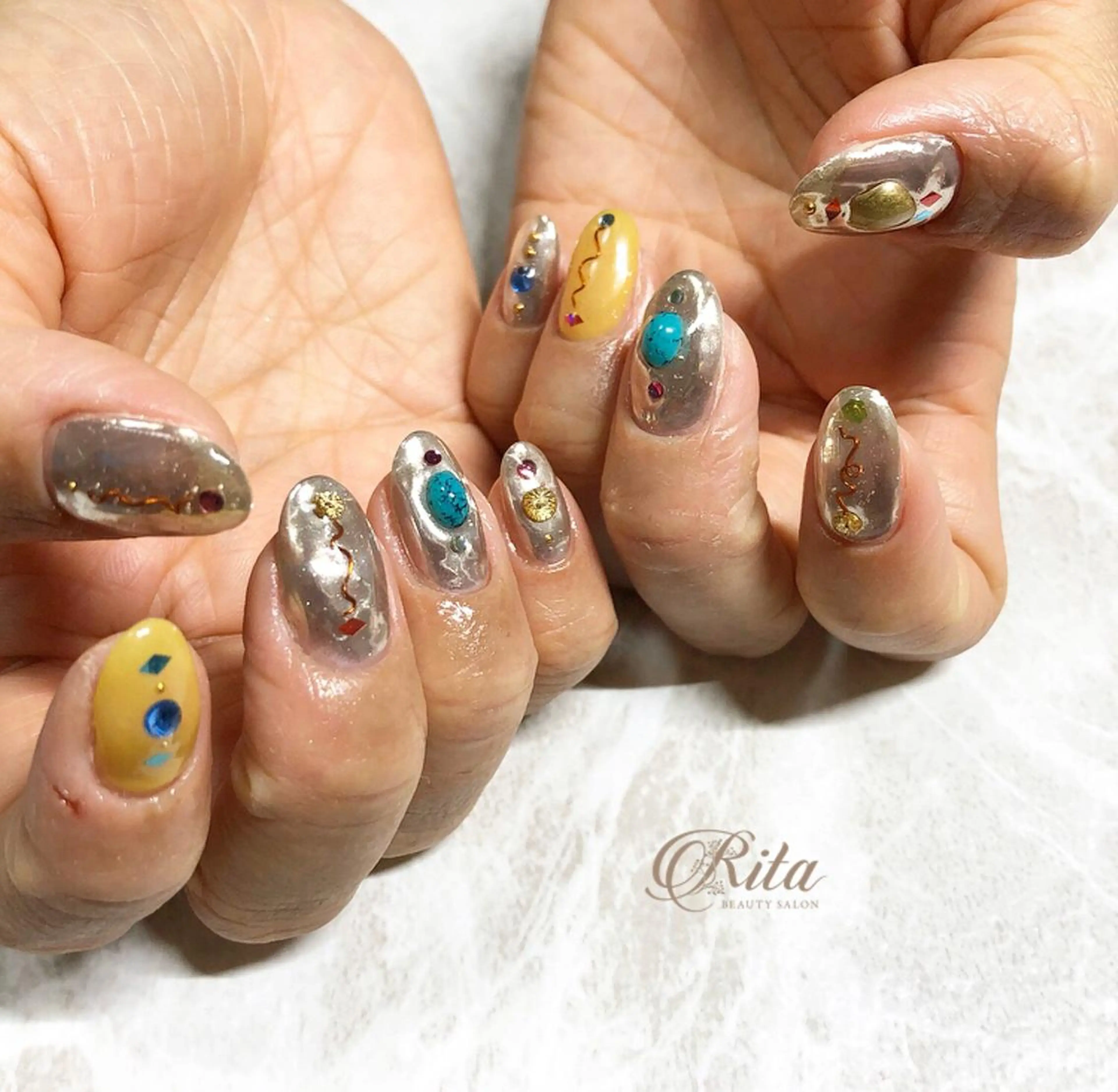 ネイル Rio 𓍼のネイルデザイン