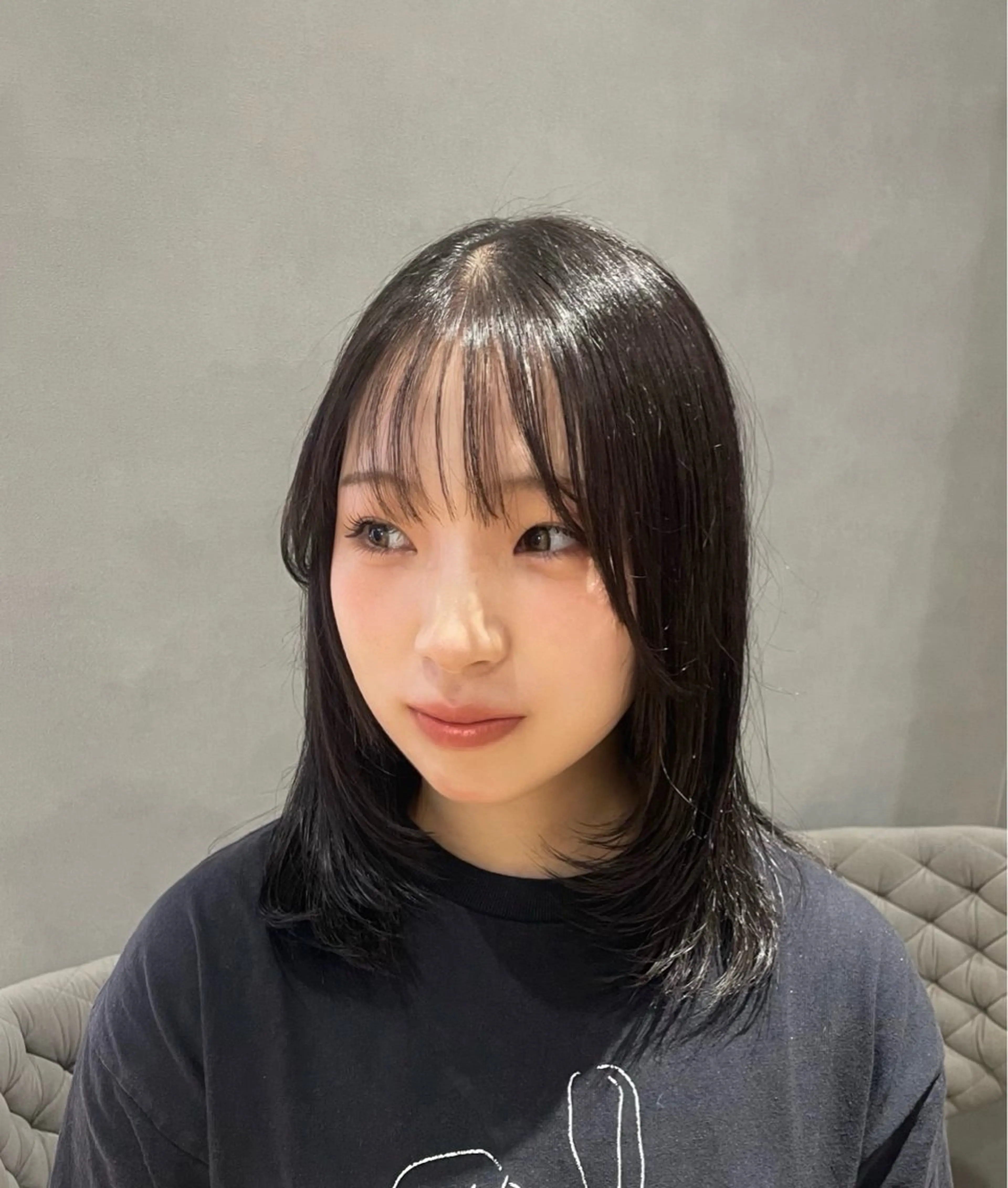 ミディアム ミディアムレイヤー レイヤーカット カット 樋口 美咲のヘアスタイル
