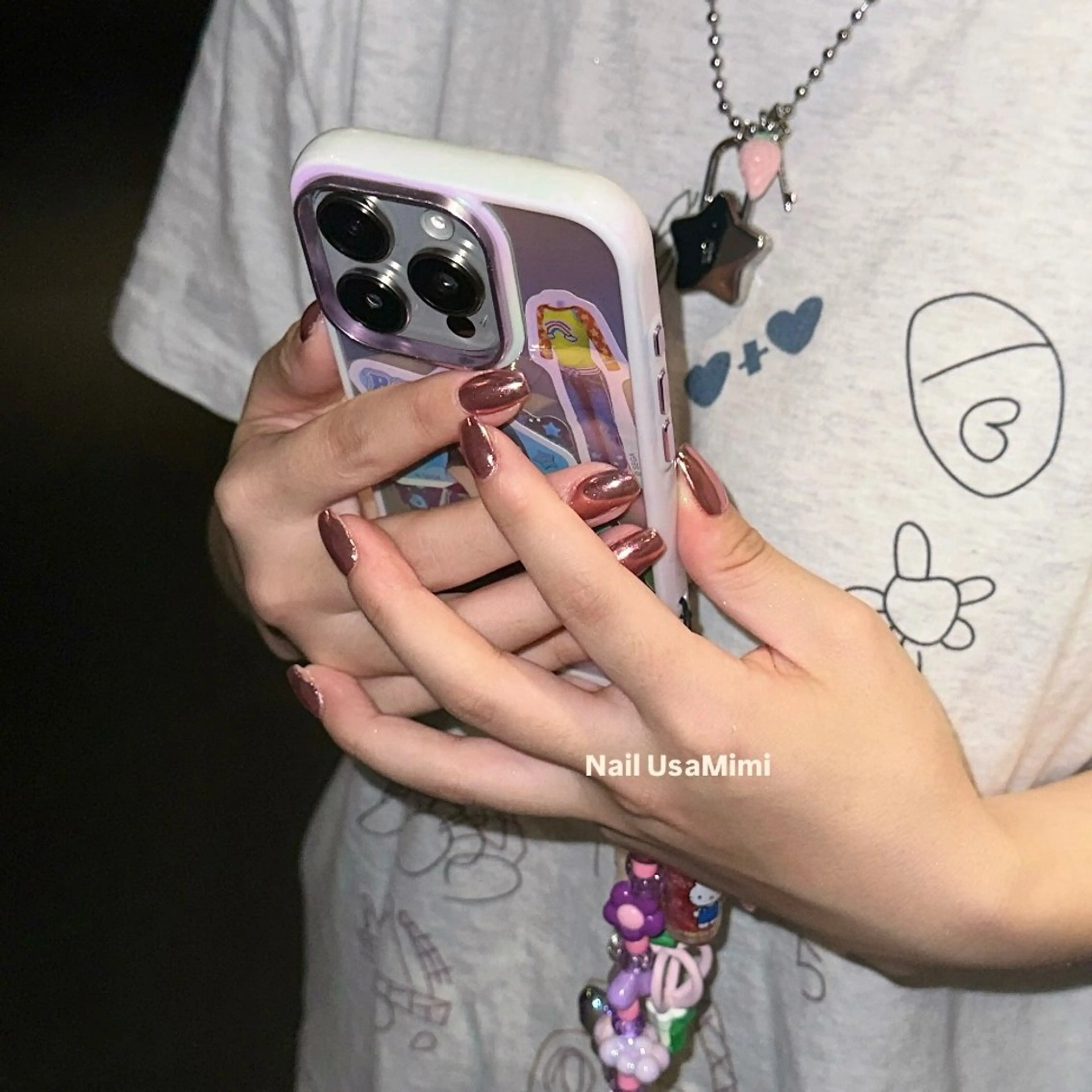 ネイル オーロラネイル ラメ(グリッター) ミラーネイル 本町ネイルNail UsaMimiのネイルデザイン
