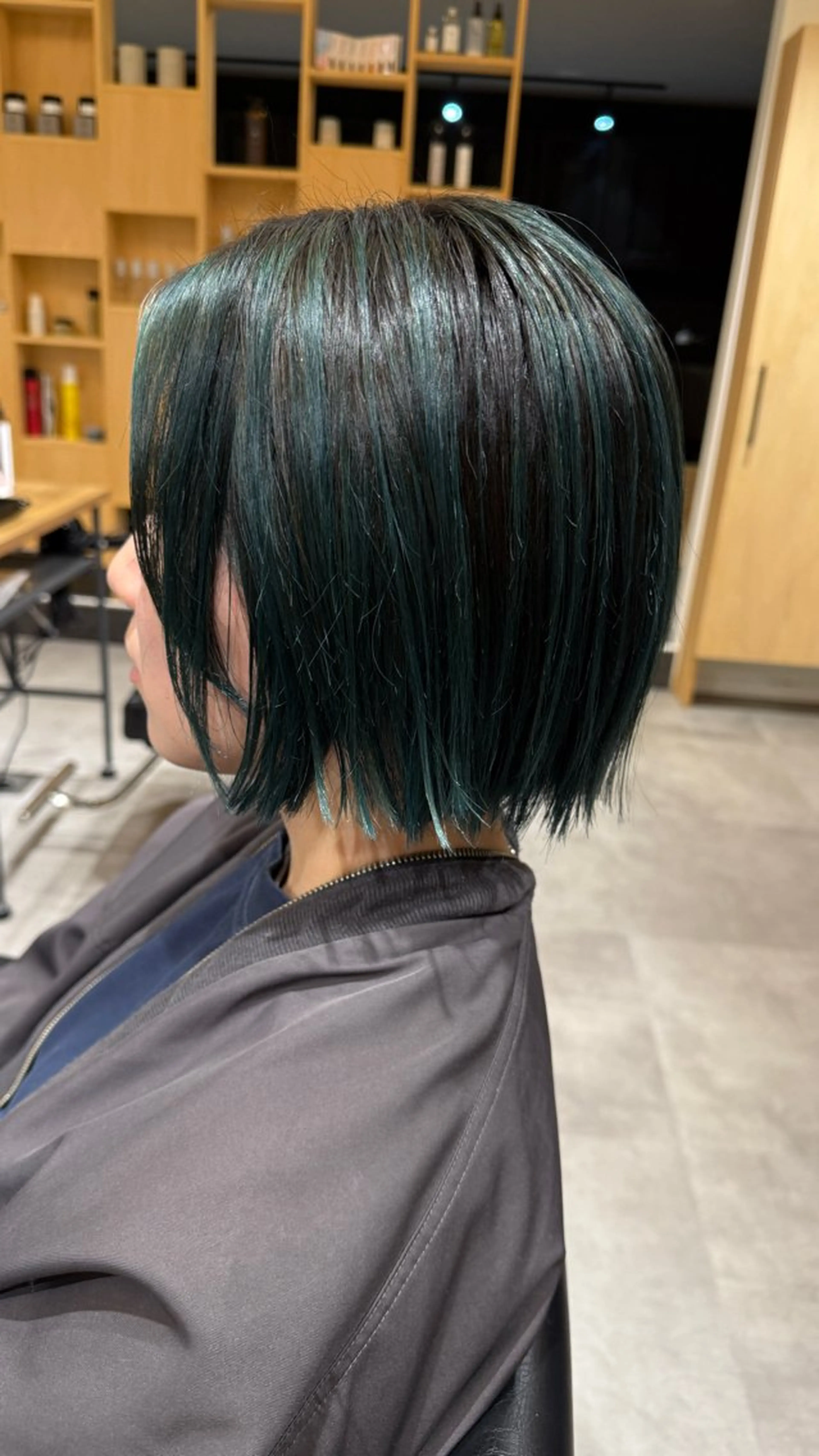 ショート カット ヘアカラー HANA by RIZのヘアスタイル