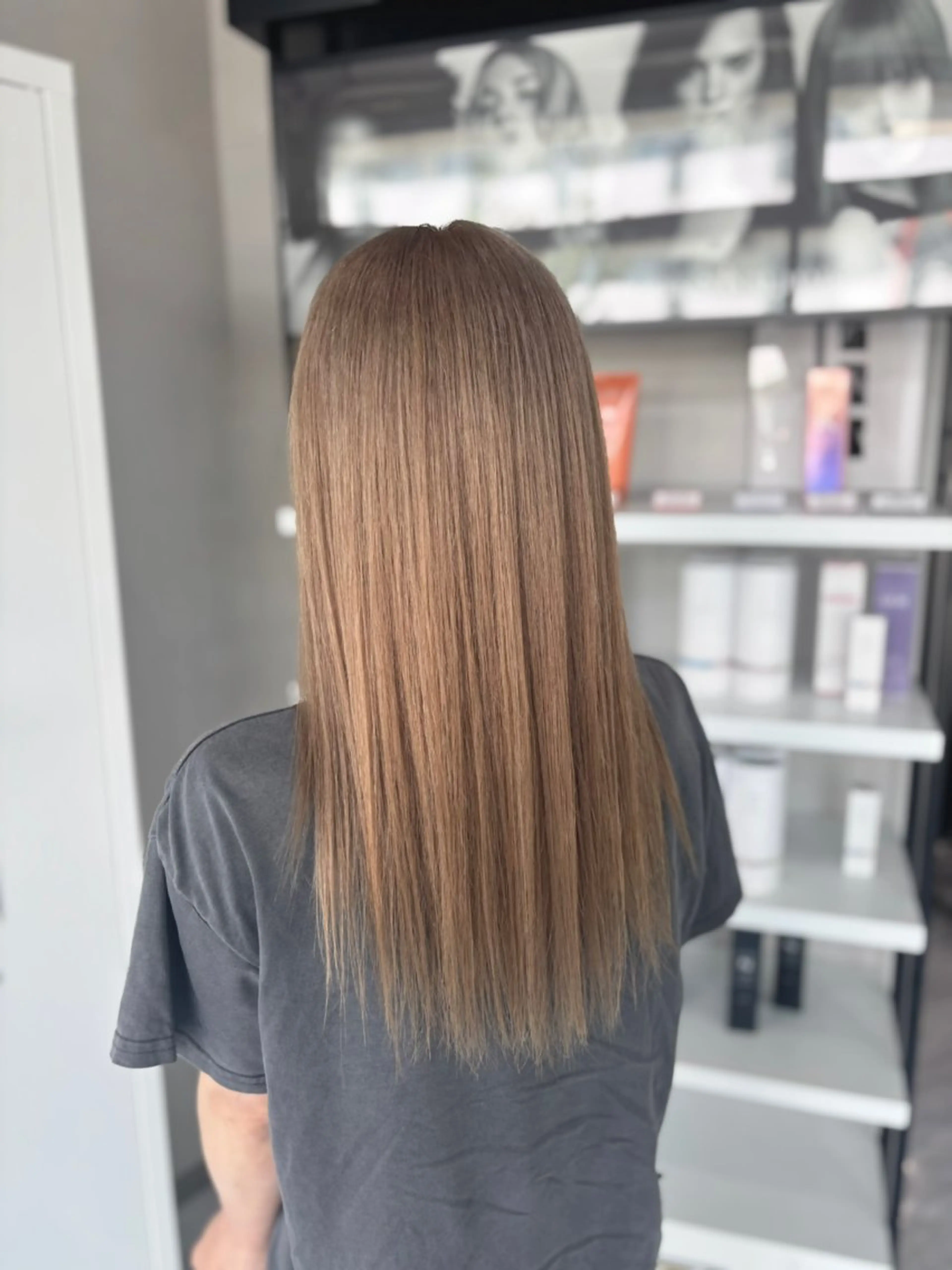 《プリン気になる方必見》👀根元ブリーチ＋オンカラーの写真