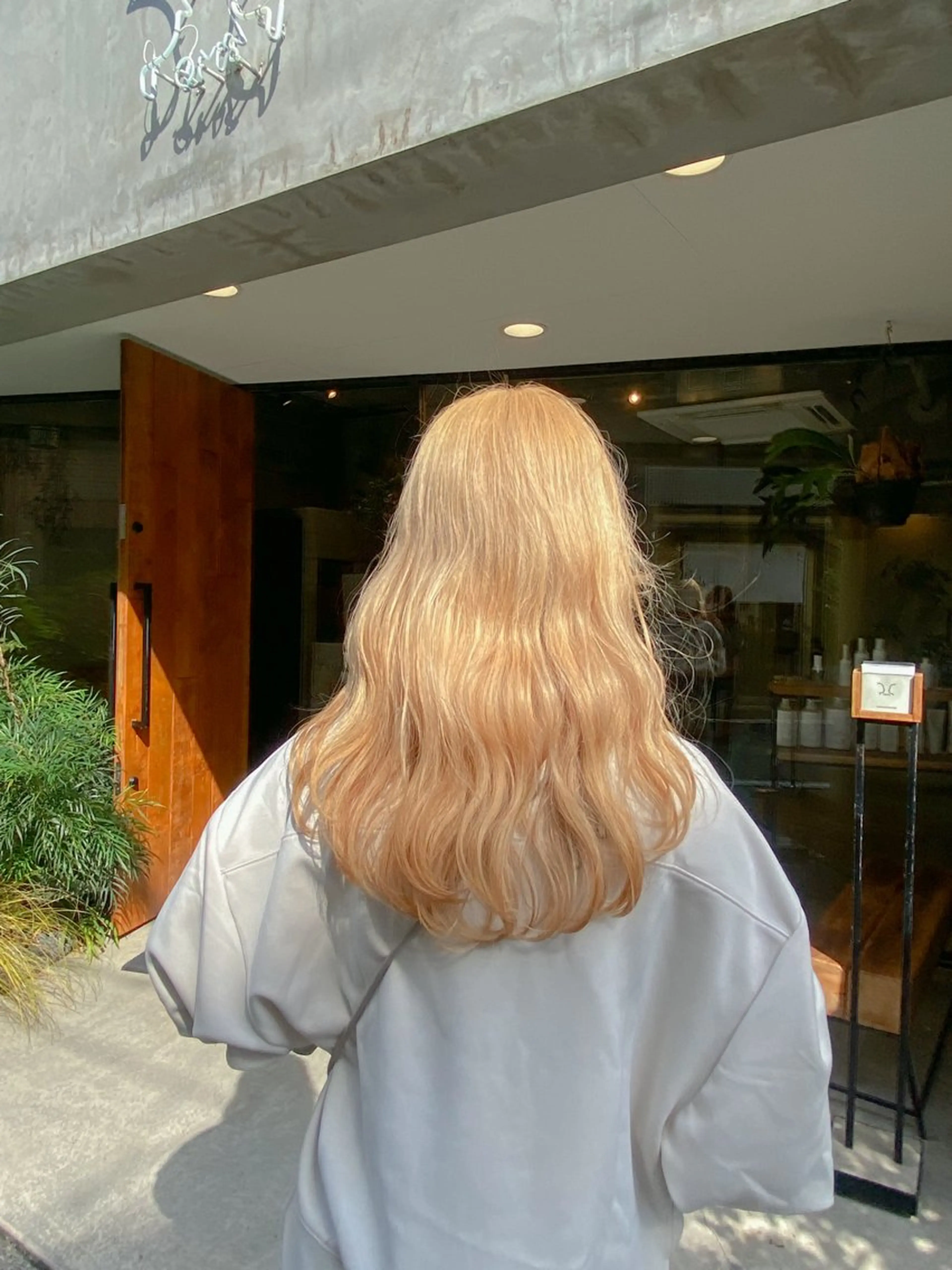 【ブリーチカラー✨】ケアブリーチ＋カラー＋スパ＋トリートメント(カット無し)の写真