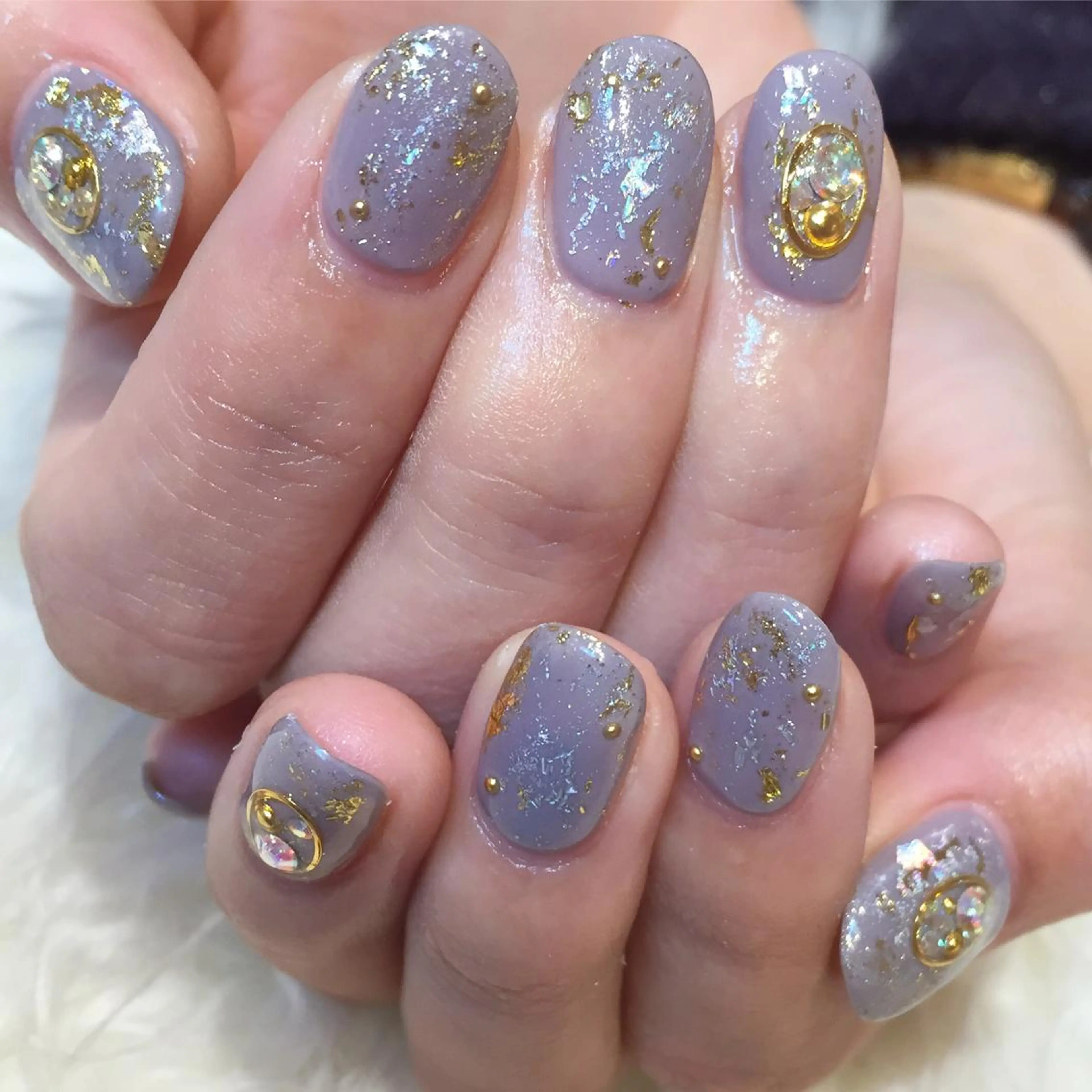 ネイル ゴールド EARTH nanaのネイルデザイン