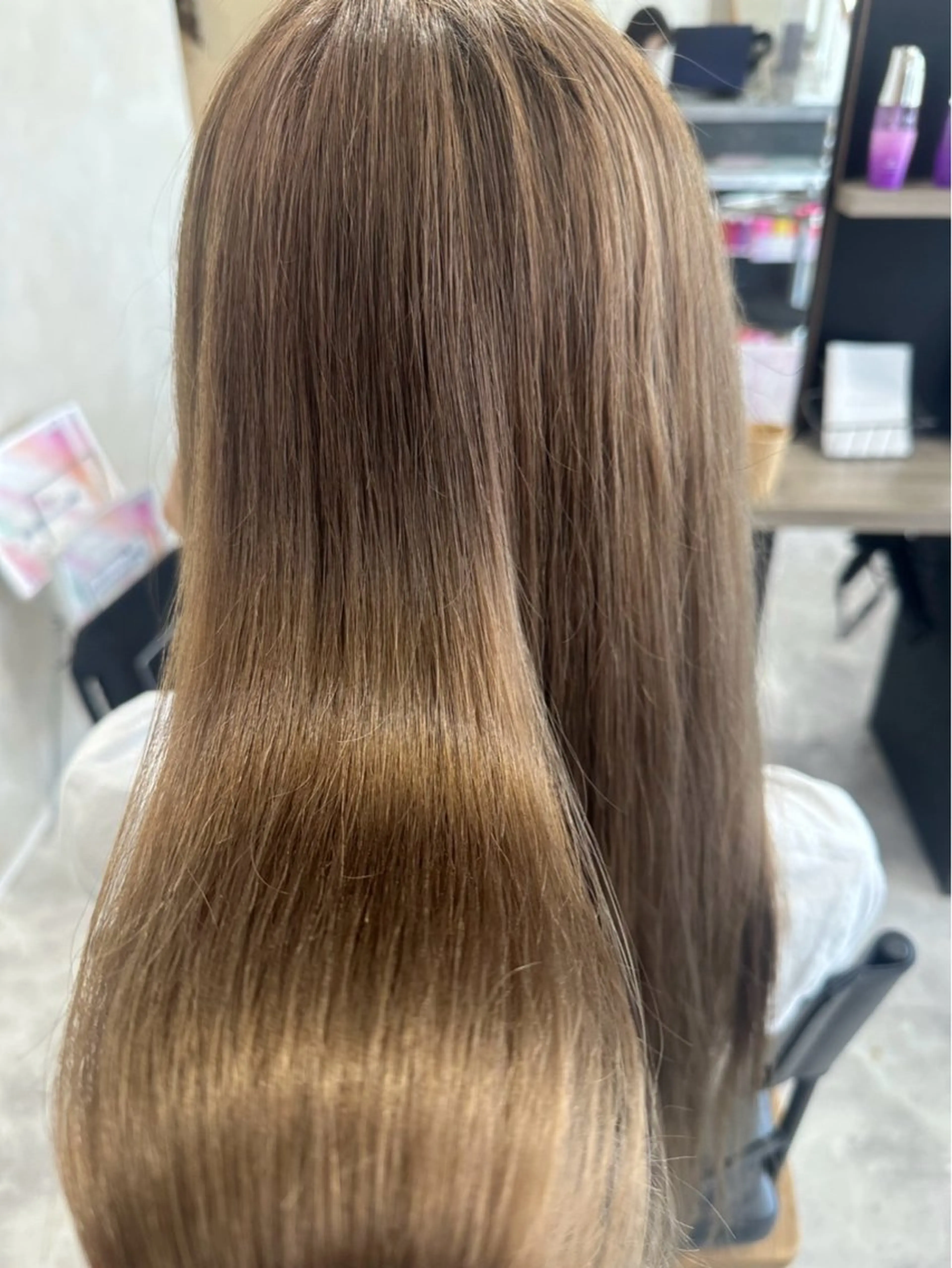 ロング まお/ 髪質改善💜のヘアスタイル