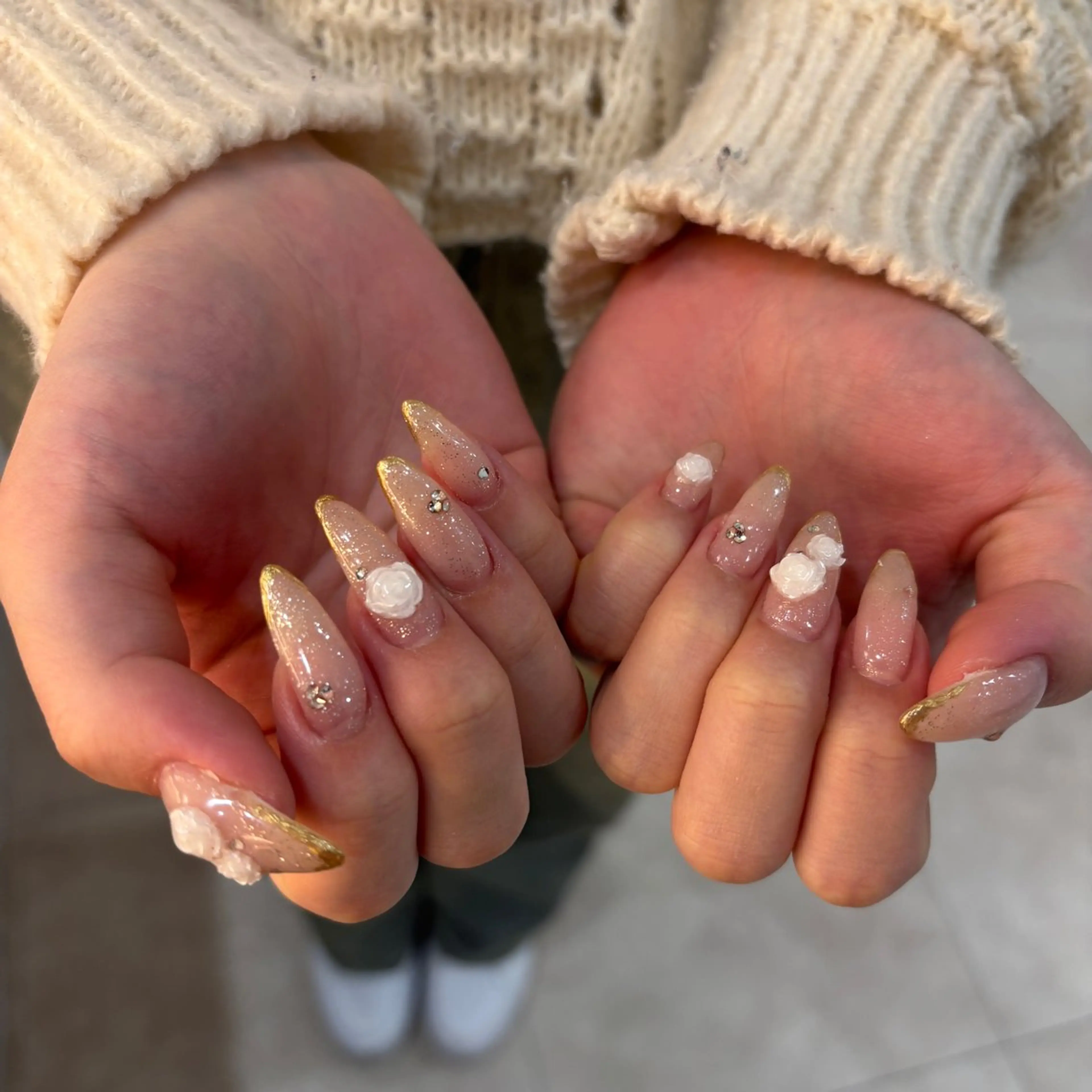 ネイル ハンドネイル フットネイル 栗田 ゆう子のネイルデザイン