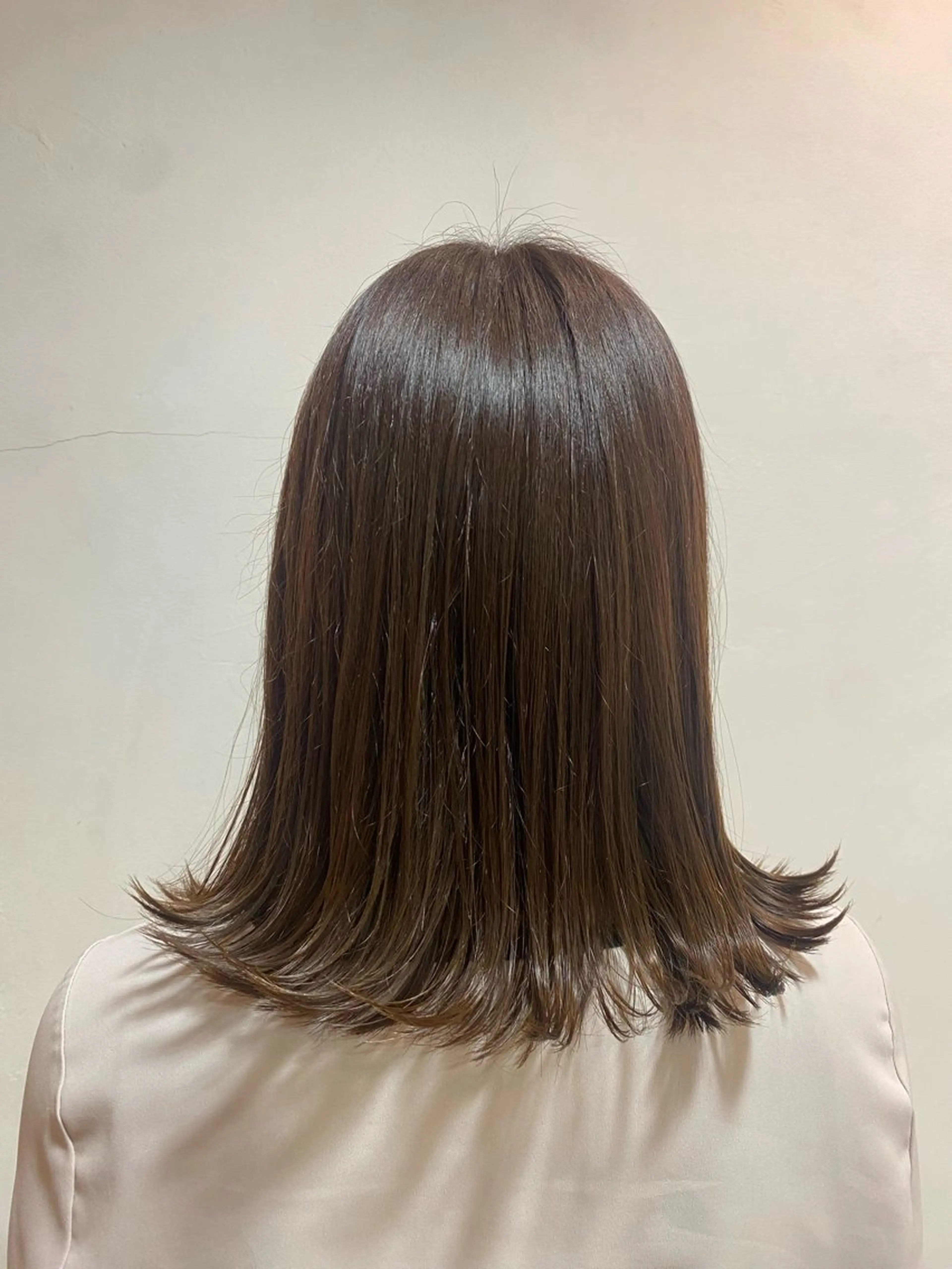 ミディアム カラー ベージュカラー 透明感カラー emerge池袋東口 NANAのヘアスタイル