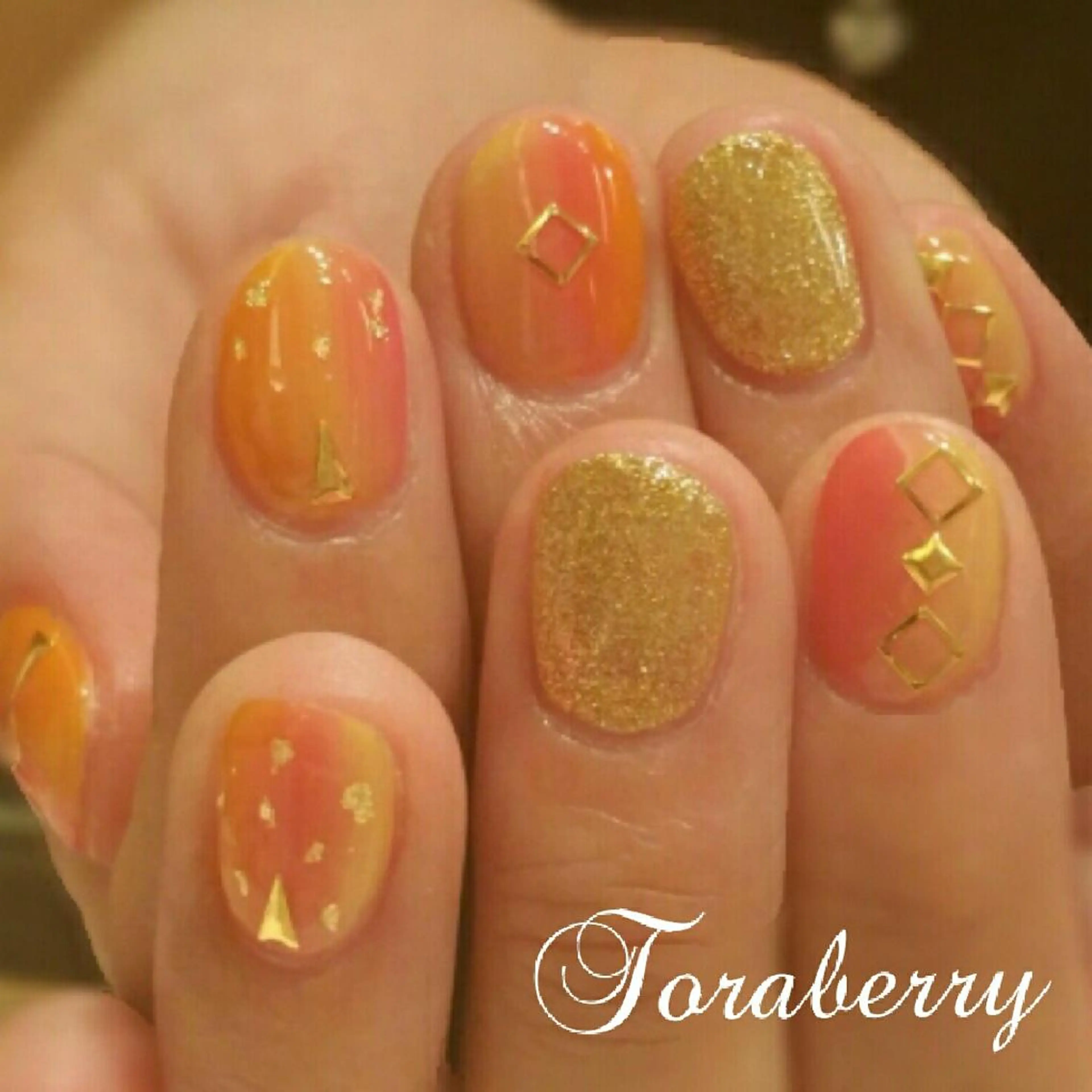 ネイル 持ち込み ネイリスト なつみのネイルデザイン