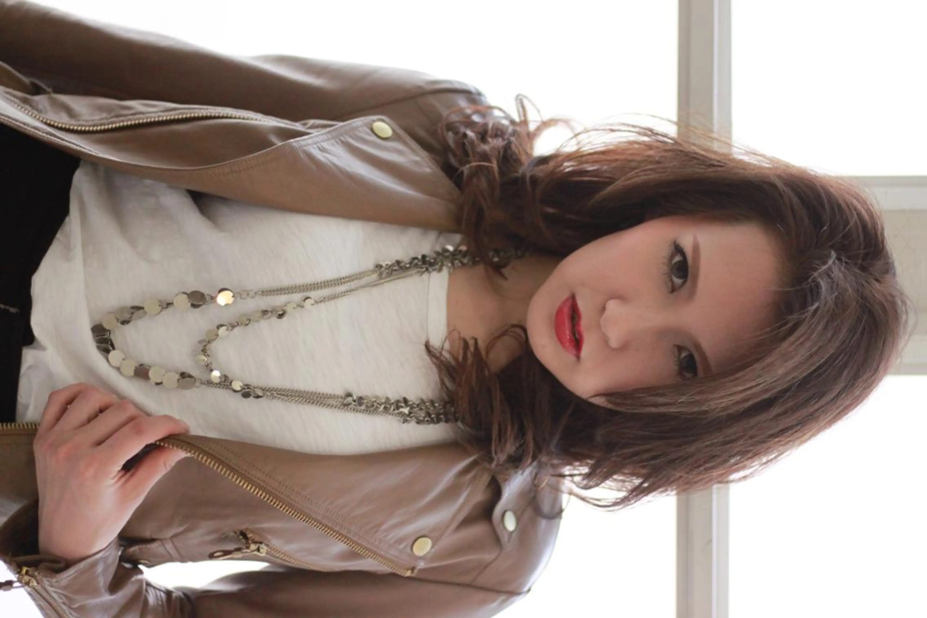 ミディアム カラー Baguz HAIRのヘアスタイル