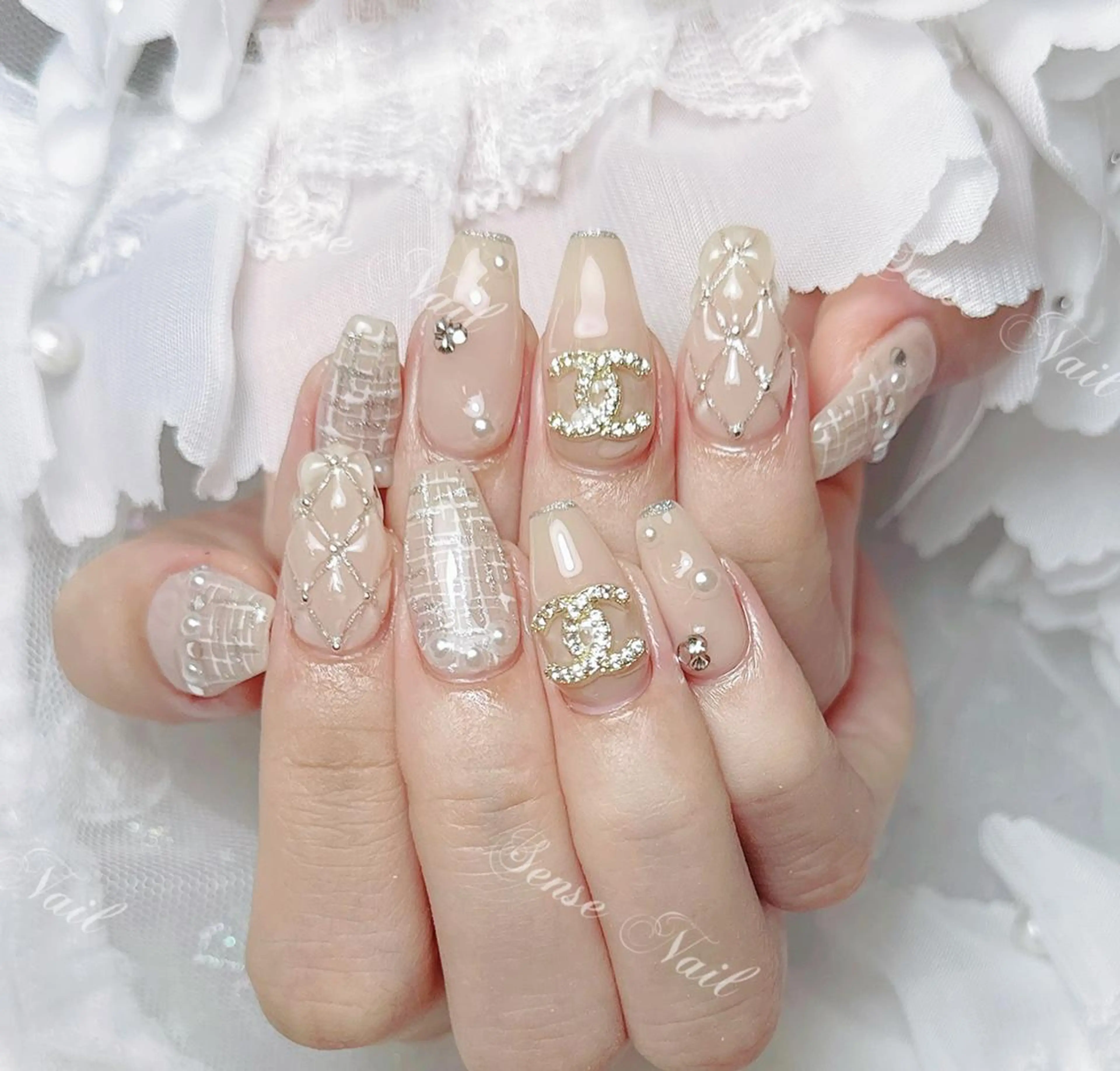 ネイル ハンドネイル ハンドケア Feinn Ink💕のネイルデザイン